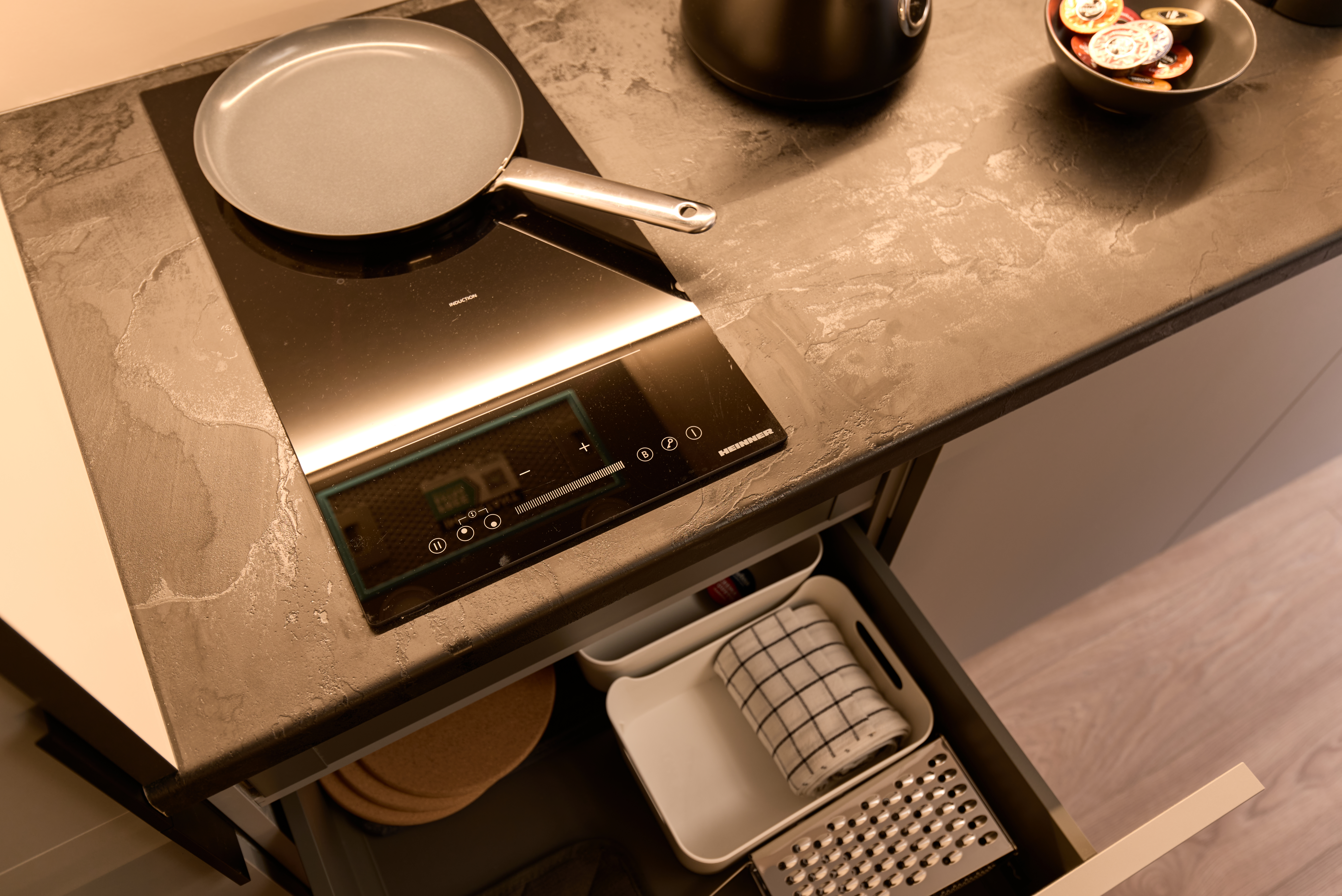 Pārdod dzīvokli, Ernesta Birznieka Upīša iela 20A - Attēls 1