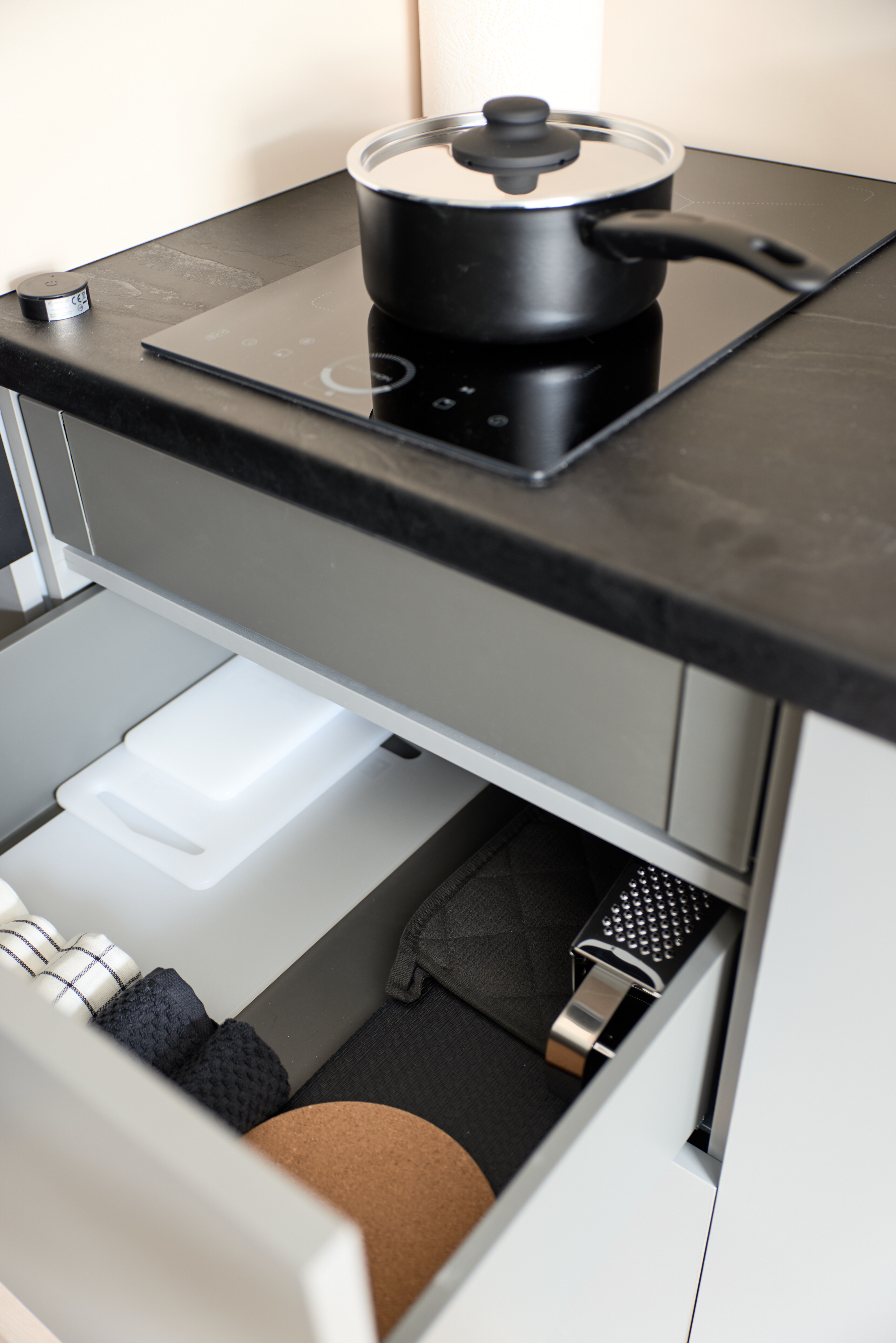 Pārdod dzīvokli, Ernesta Birznieka Upīša iela 20A - Attēls 1