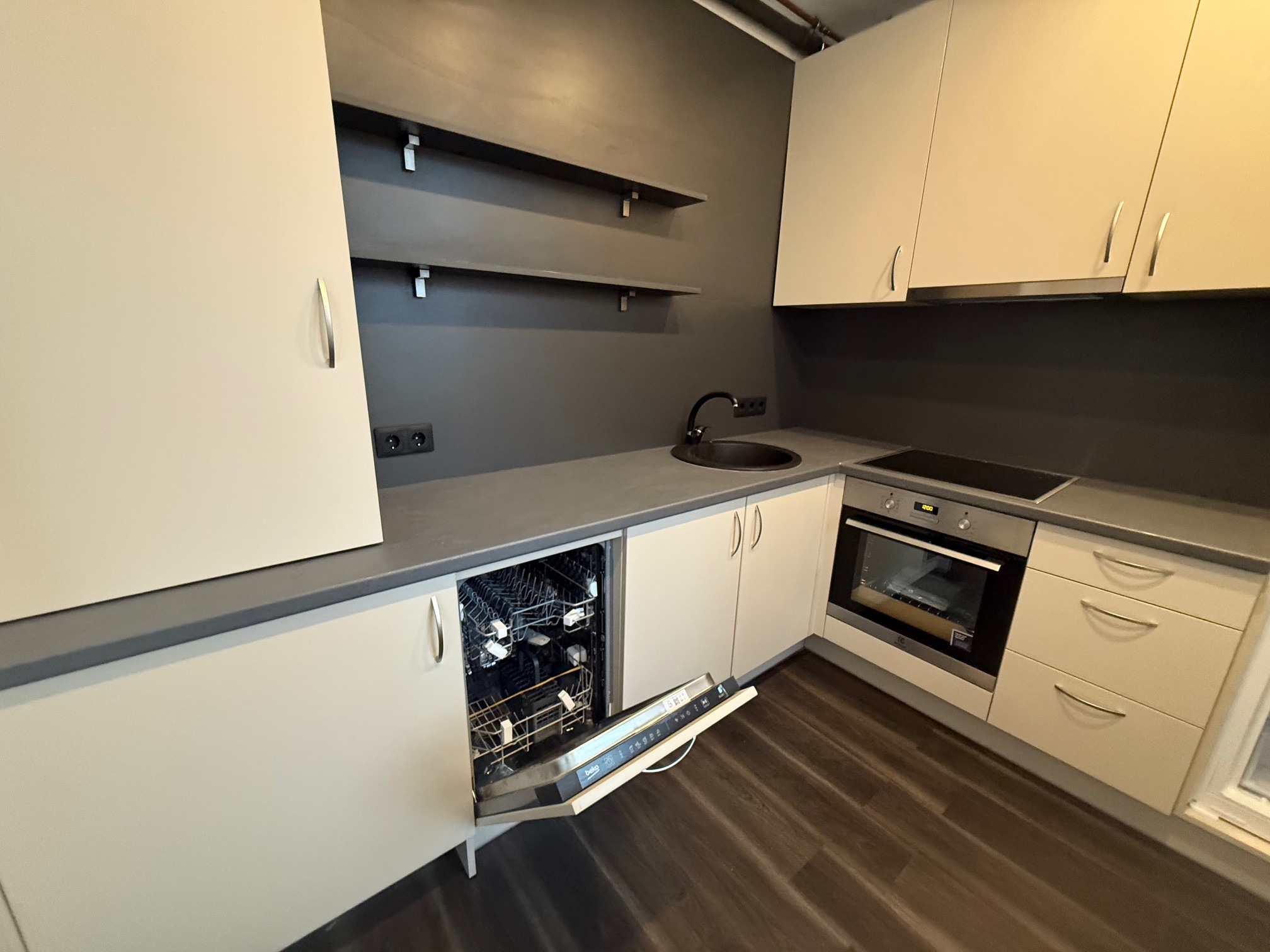 Izīrē dzīvokli, Lāčplēša iela 96 - Attēls 1