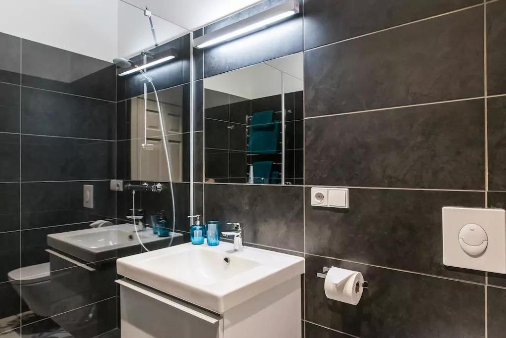 Apartment for rent, Meistaru street 23 - Image 1