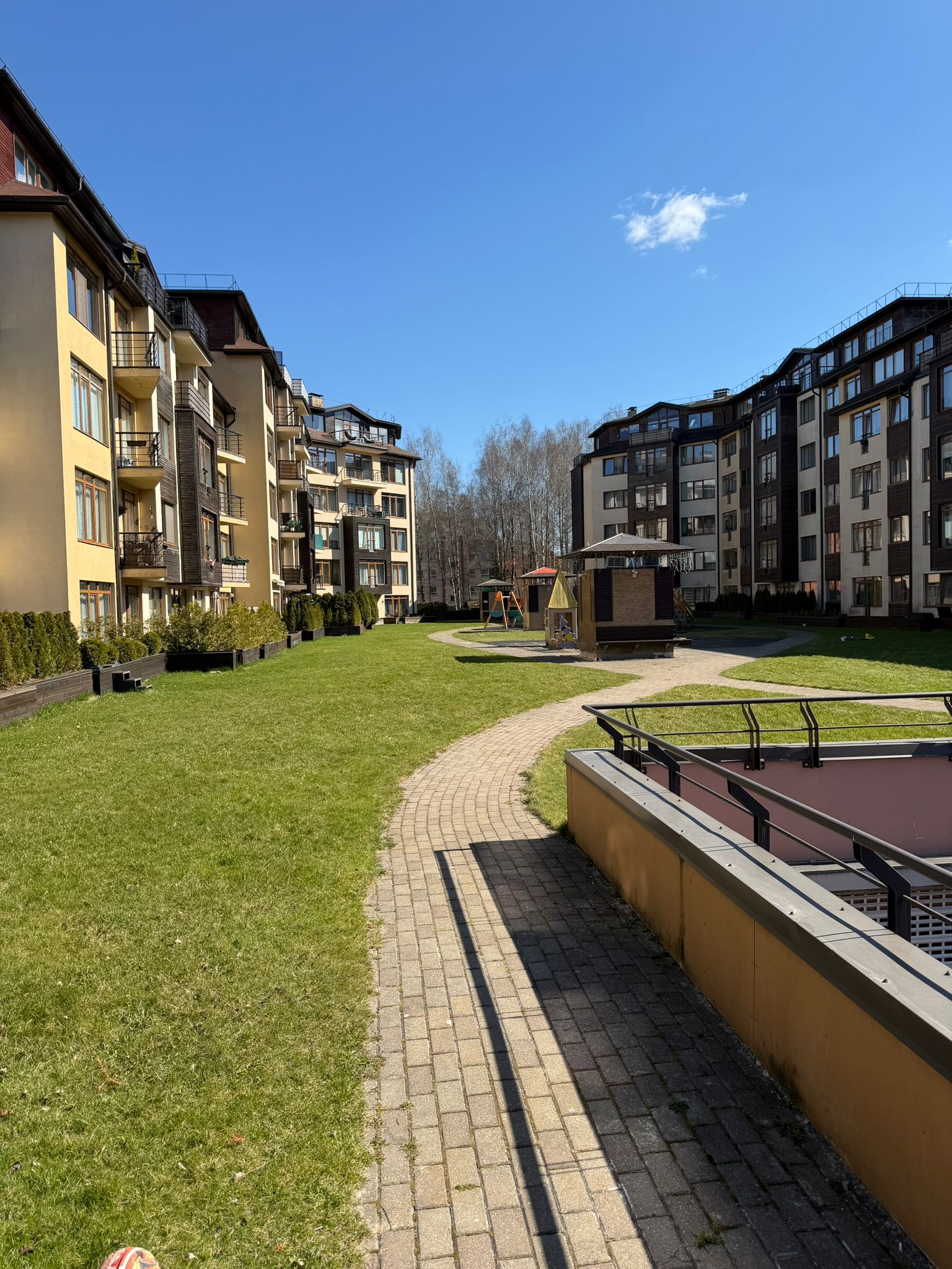 Pārdod dzīvokli, Gobu iela 1 - Attēls 1