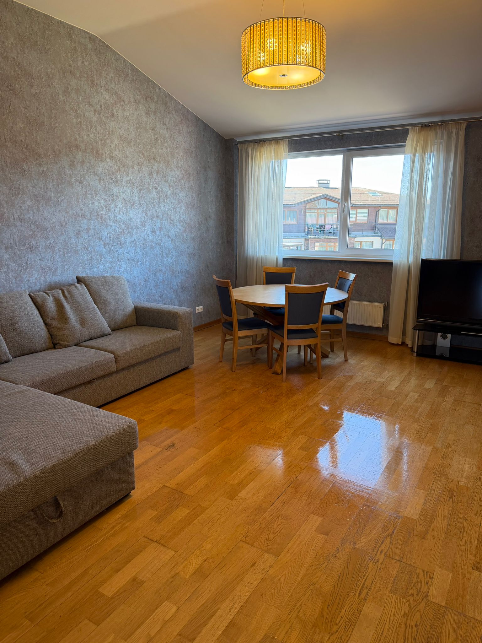 Pārdod dzīvokli, Gobu iela 1 - Attēls 1