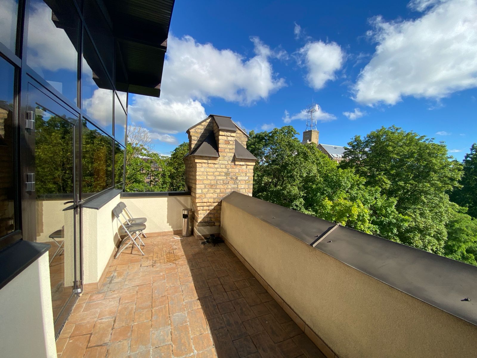 Iznomā biroju, Bērzaunes iela - Attēls 1