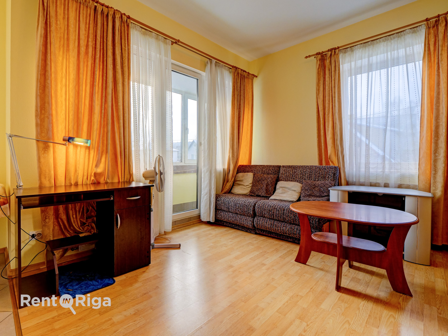 Pārdod māju, Steigas iela - Attēls 1