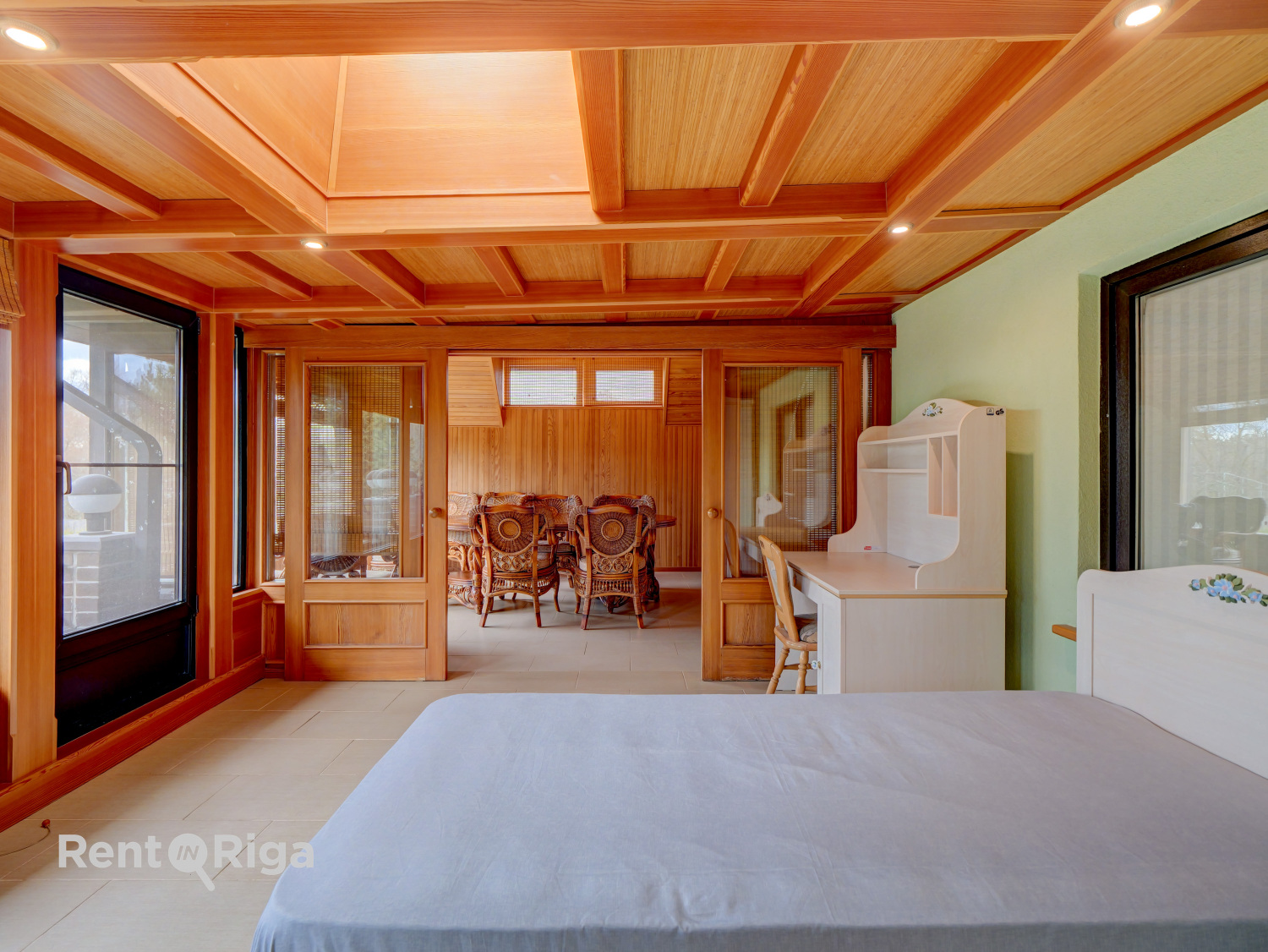 Pārdod māju, Salienieki iela - Attēls 1