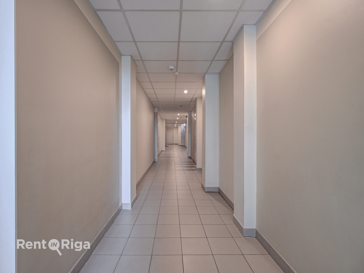 Pārdod dzīvokli, Brīvības gatve iela 386 - Attēls 1