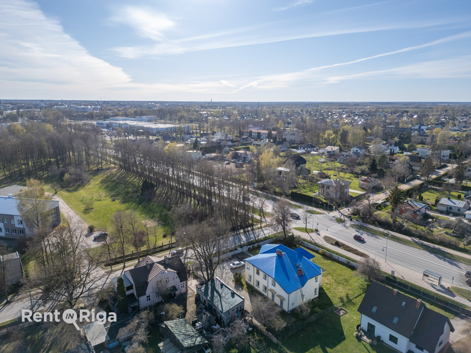 Pārdod māju, Strazdu iela - Attēls 1