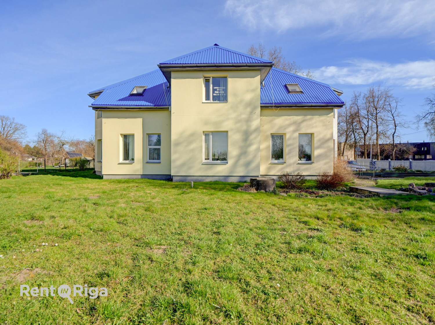 Pārdod māju, Strazdu iela - Attēls 1