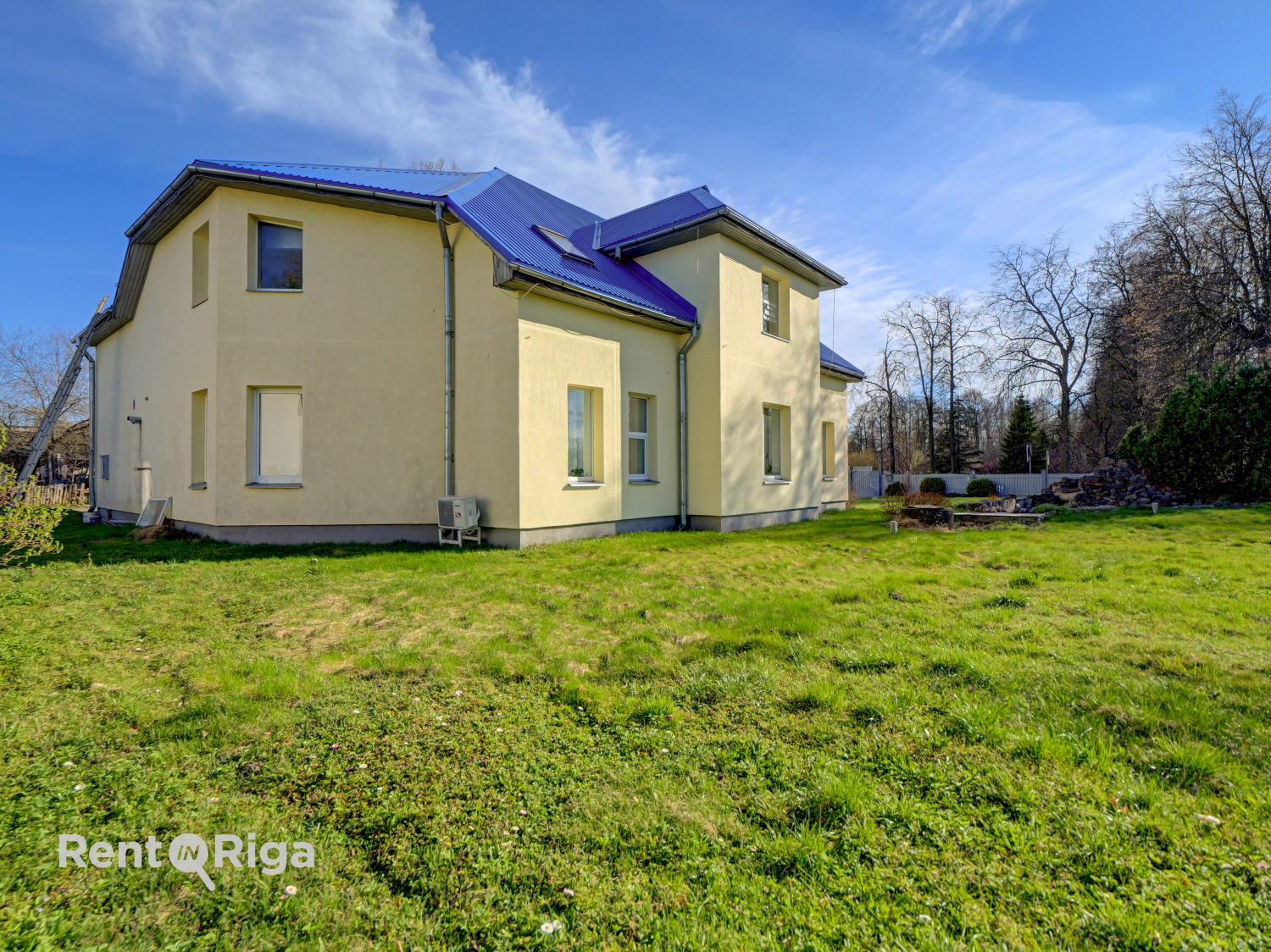 Pārdod biroju, Strazdu iela - Attēls 1