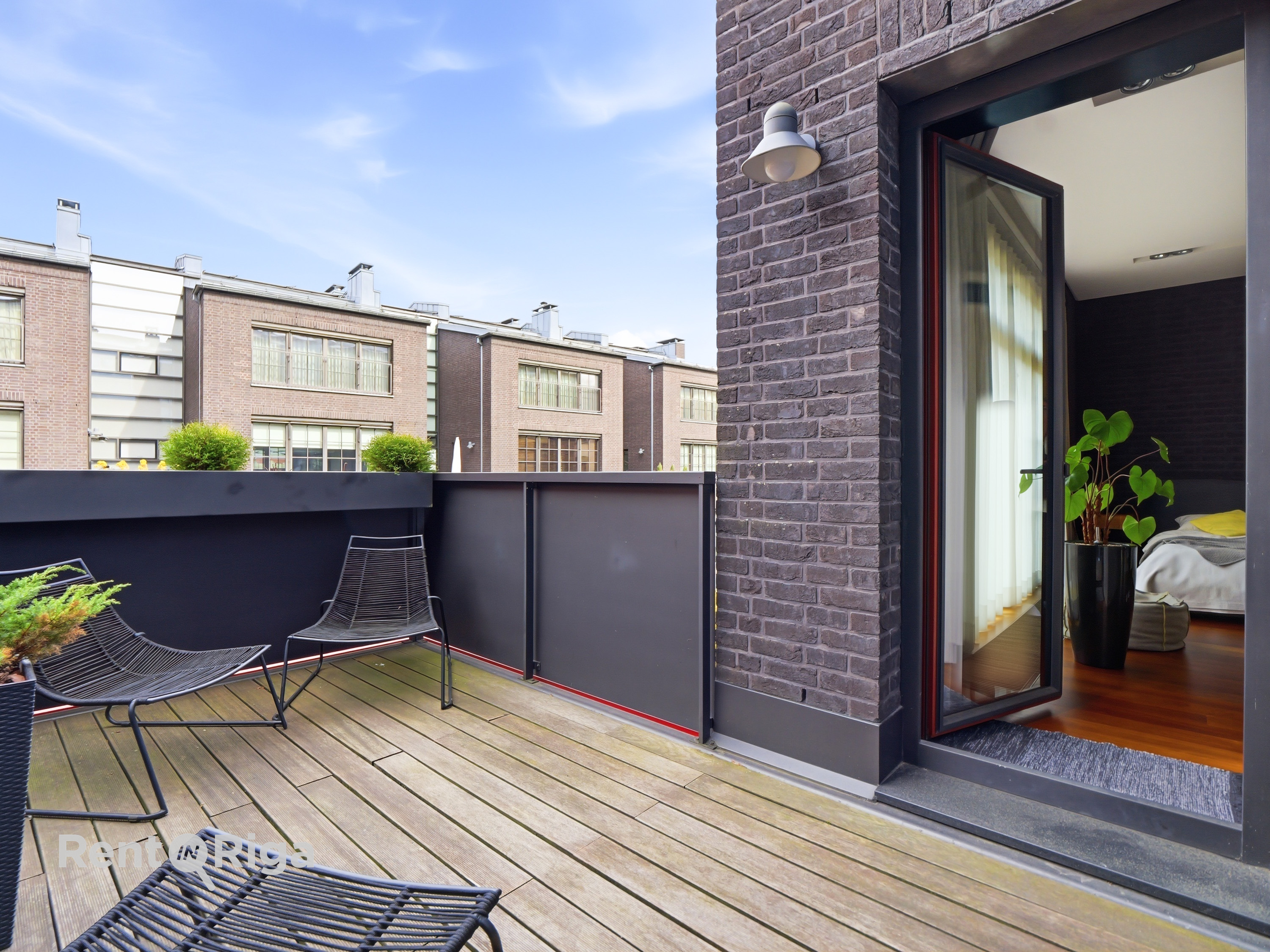 Pārdod dzīvokli, Balasta dambis iela 72 - Attēls 1