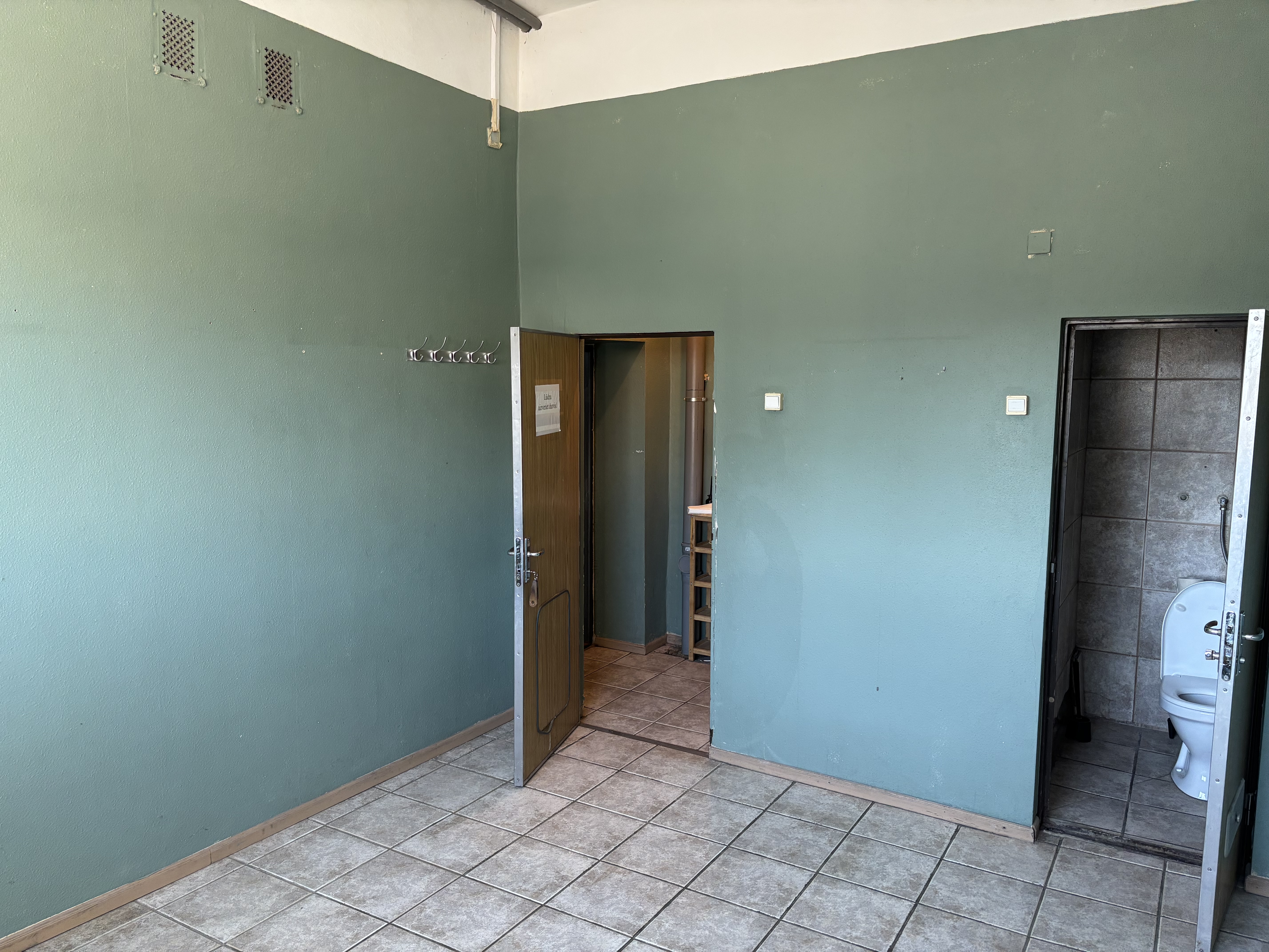 Iznomā ražošanas telpas, Latgales iela - Attēls 1