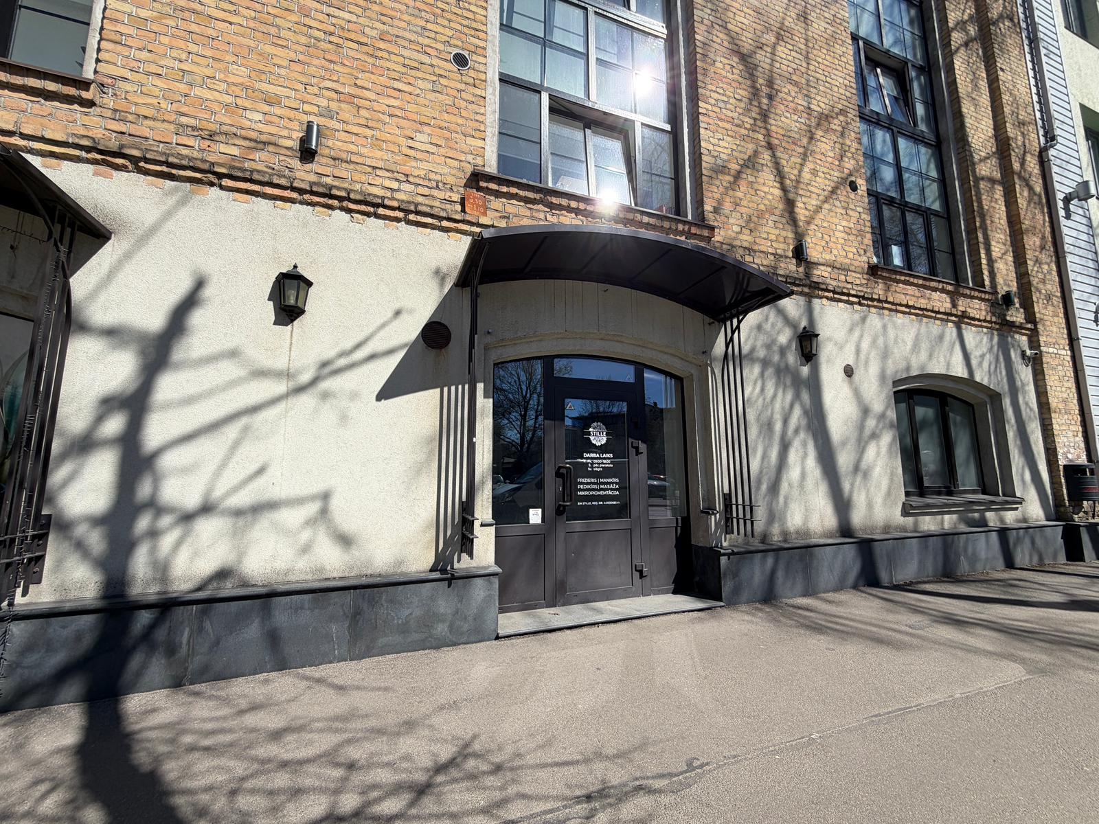 Iznomā biroju, Bērzaunes iela - Attēls 1