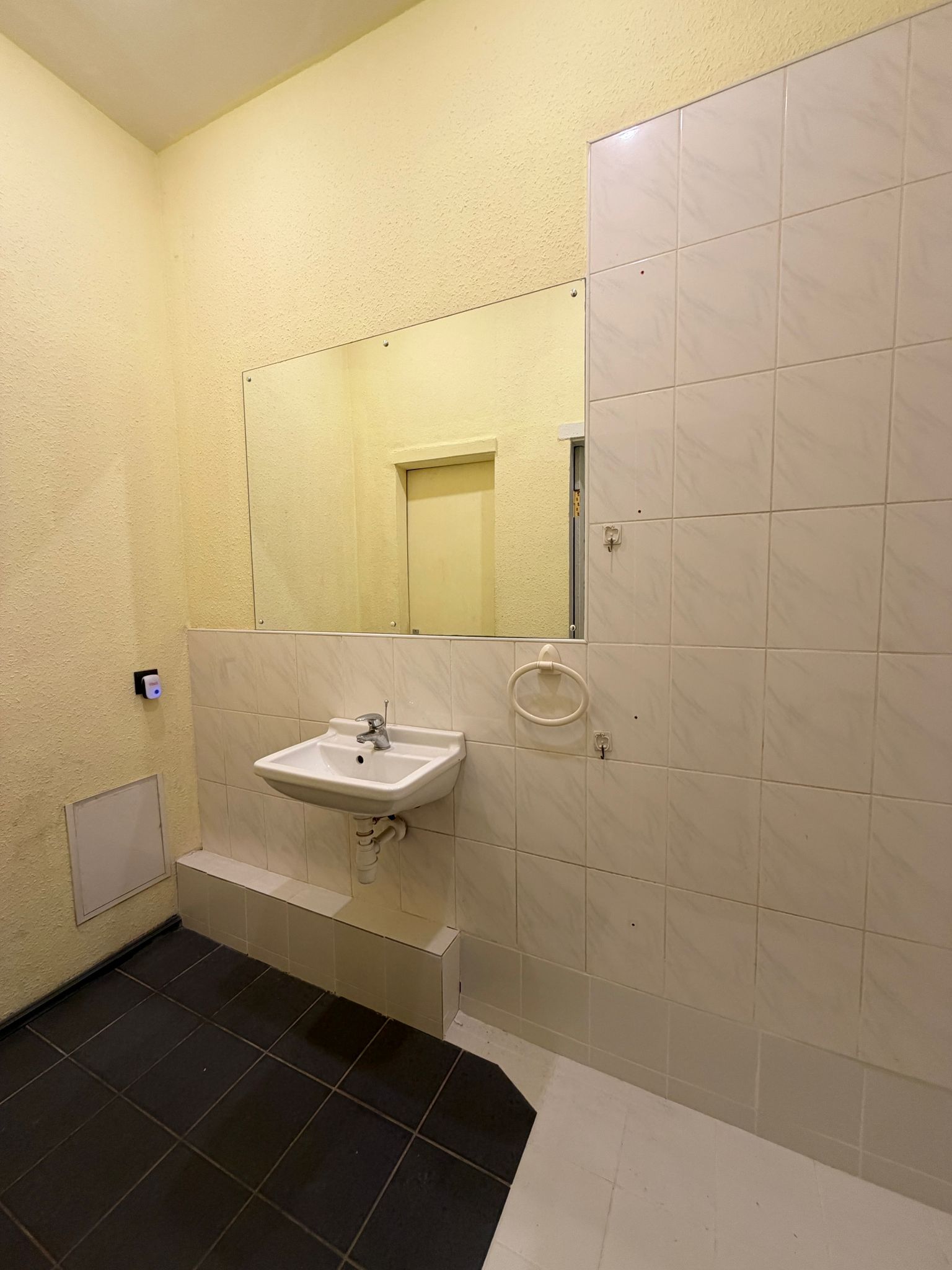 Iznomā tirdzniecības telpas, Mārupes iela - Attēls 1