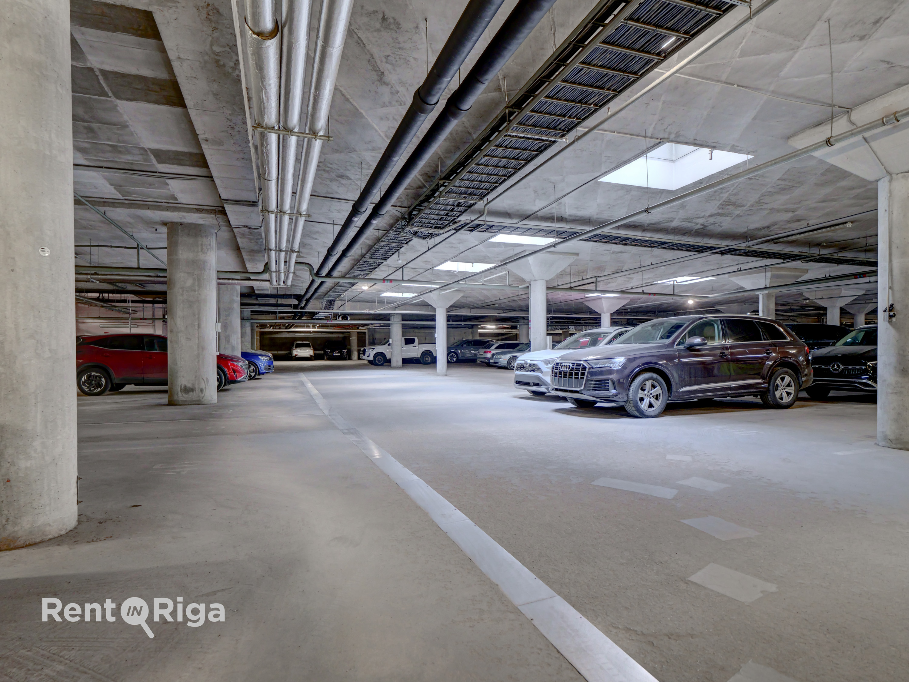 Izīrē dzīvokli, Republikas laukums iela 3 - Attēls 1