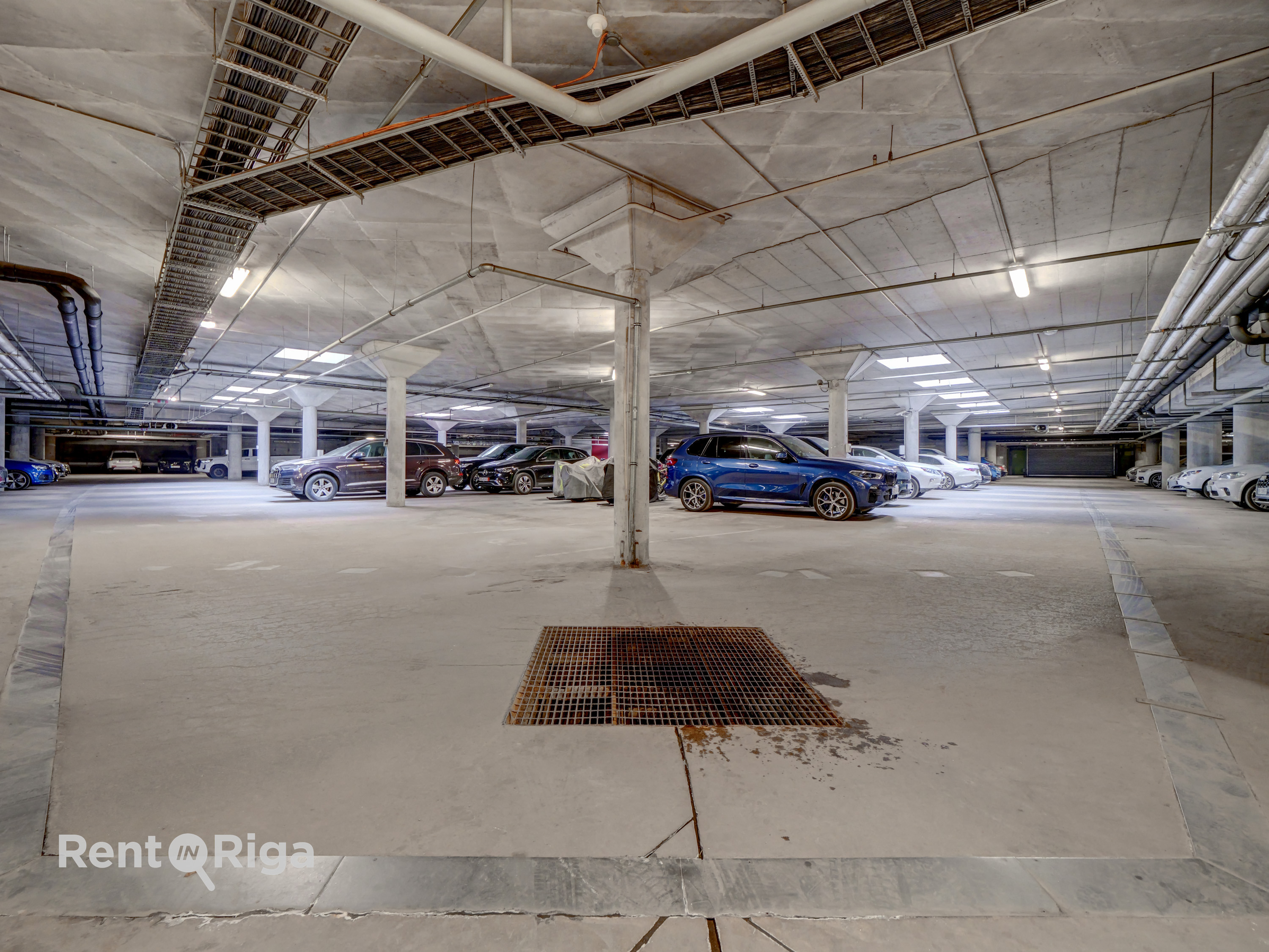 Izīrē dzīvokli, Republikas laukums iela 3 - Attēls 1