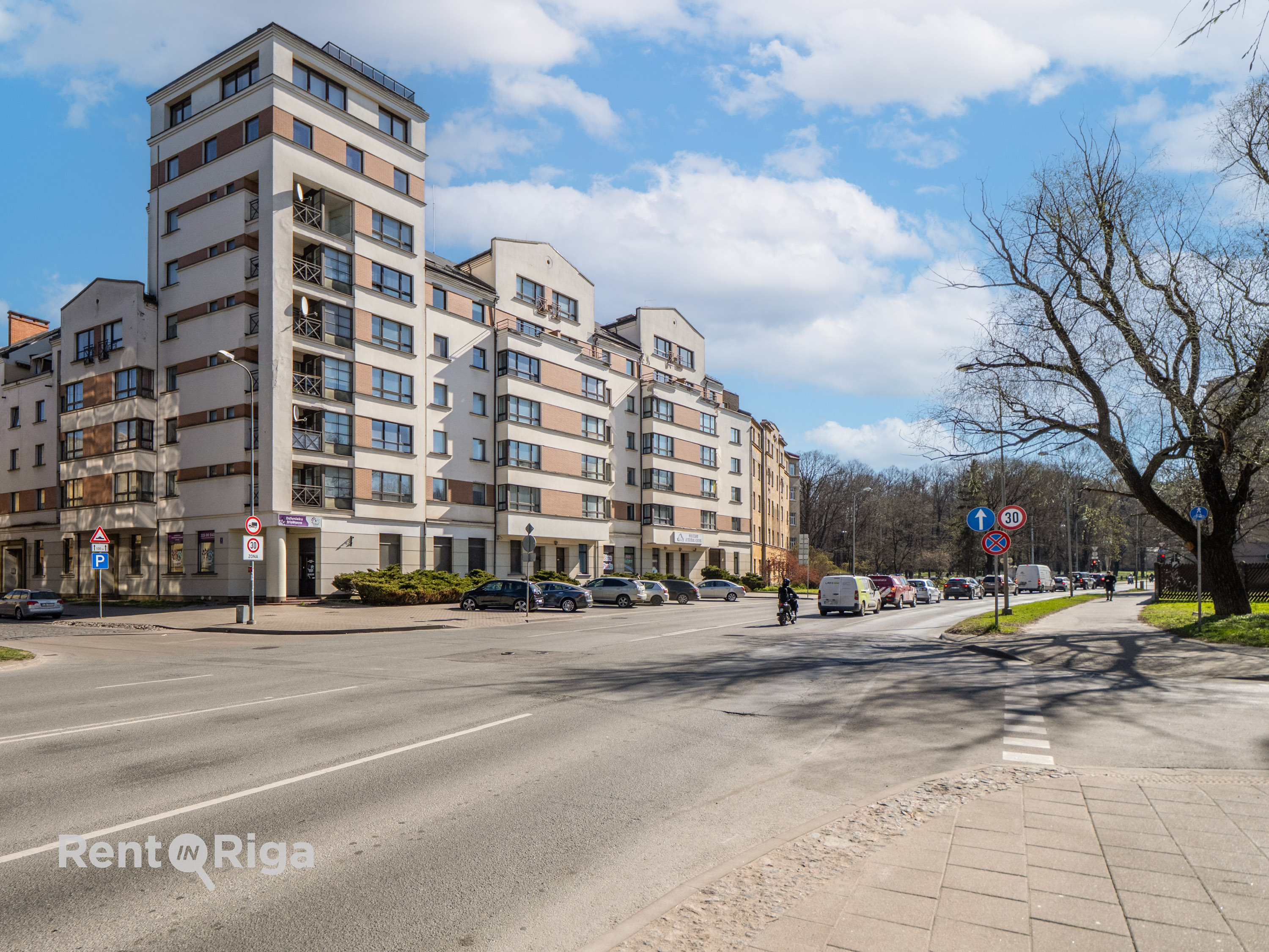 Продают квартиру, улица Hospitāļu 8 - Изображение 1