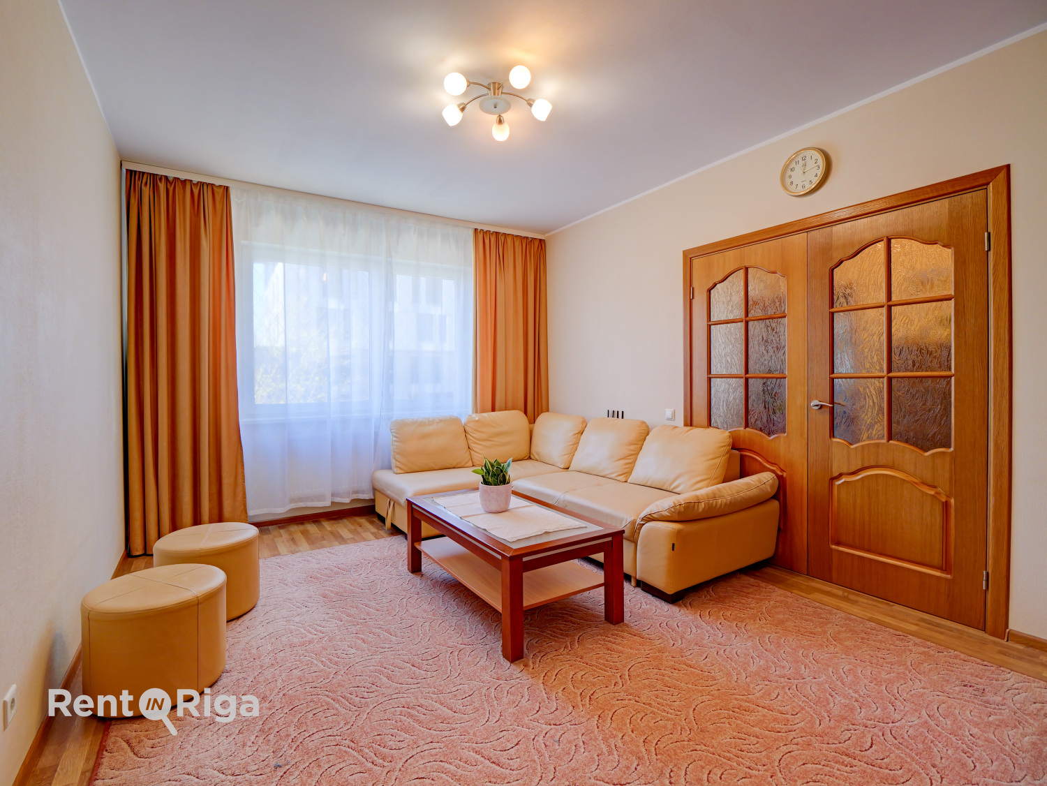 Pārdod dzīvokli, Aleksandra Bieziņa iela 2 - Attēls 1