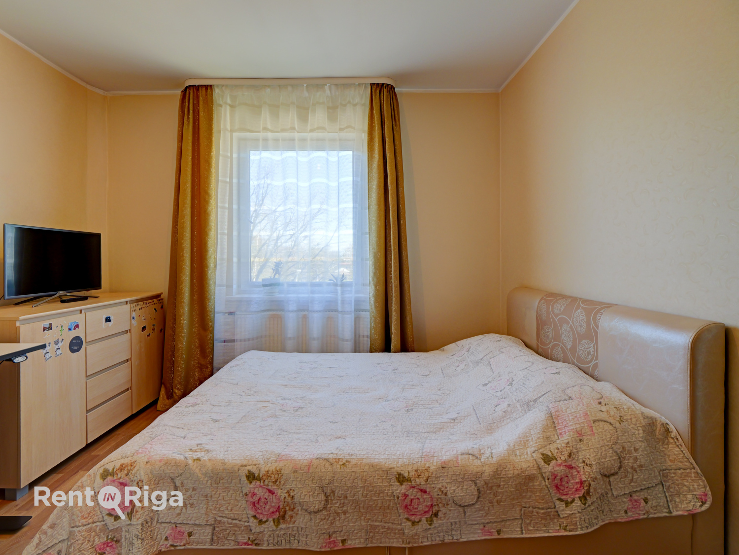 Pārdod dzīvokli, Aleksandra Bieziņa iela 2 - Attēls 1