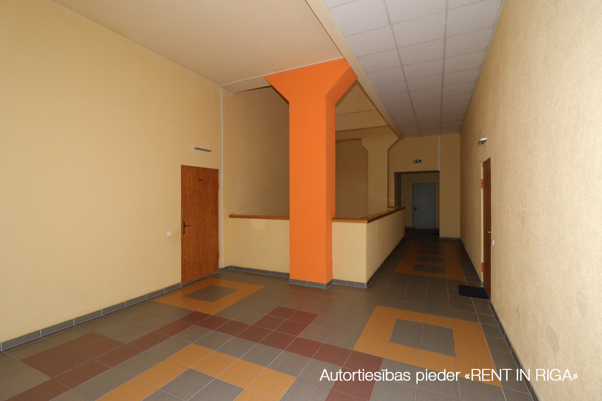 Сдают офис, улица Dārzaugļu - Изображение 1