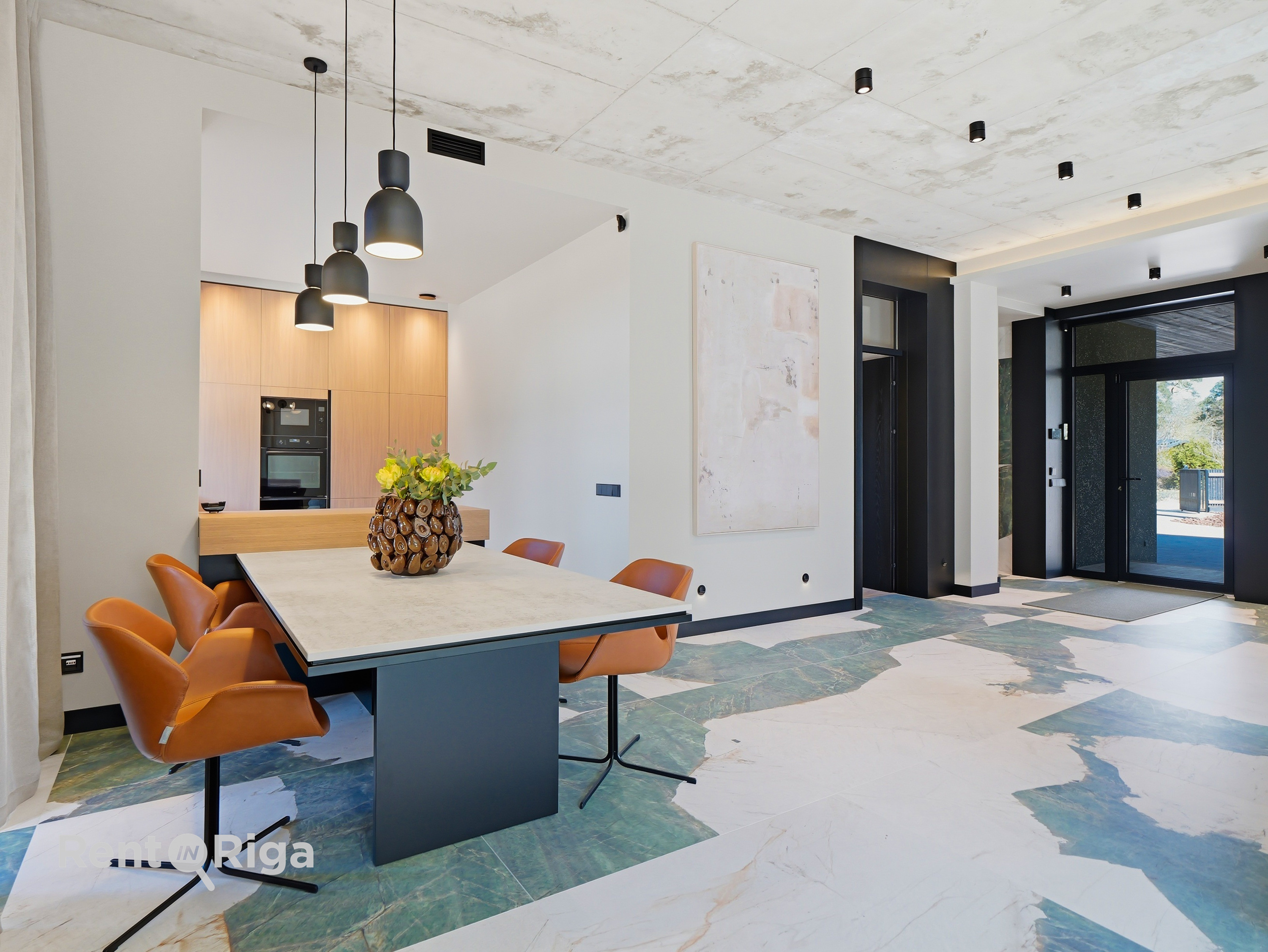 Izīrē māju, Vējavas iela - Attēls 1