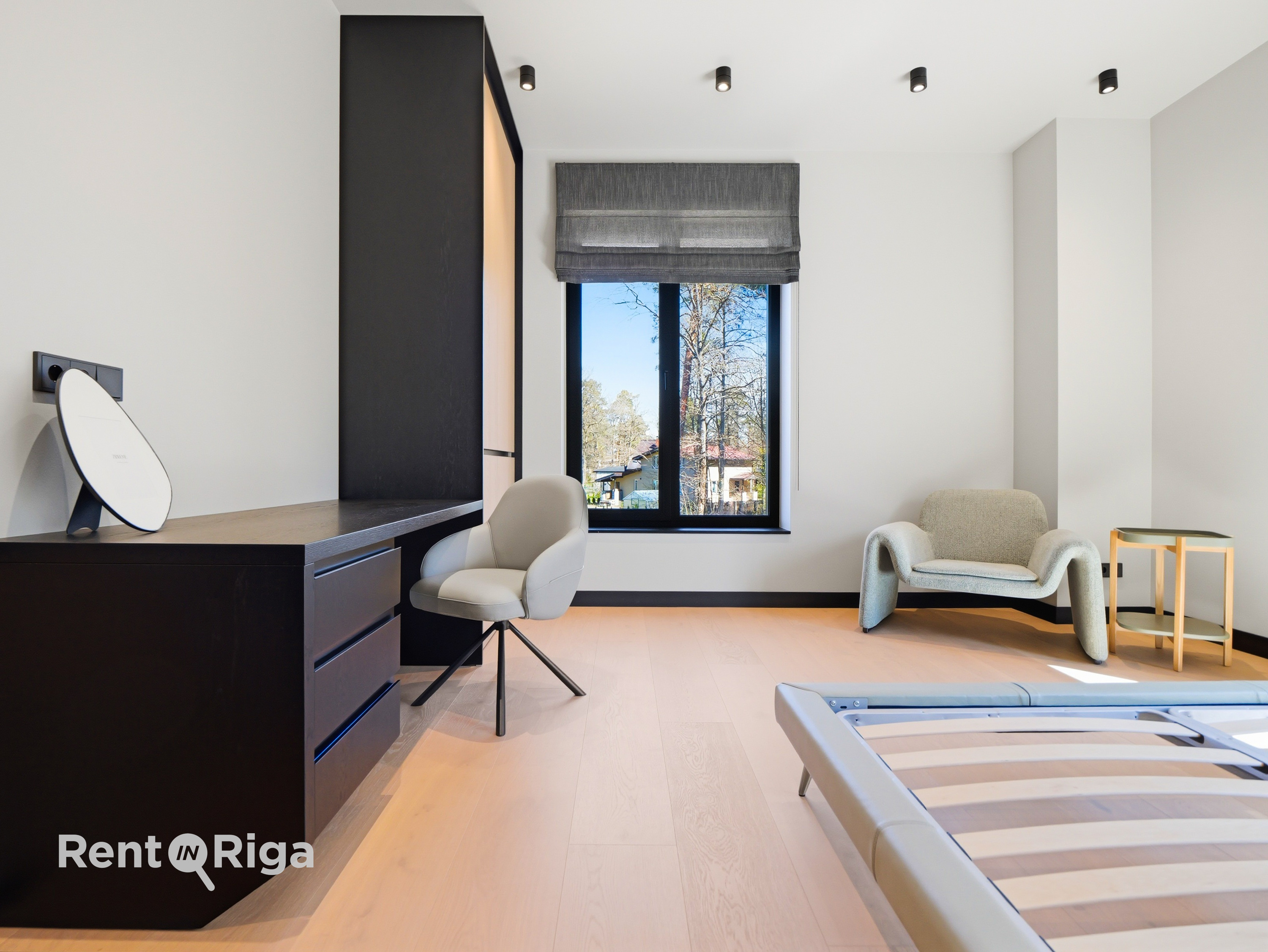 Izīrē māju, Vējavas iela - Attēls 1