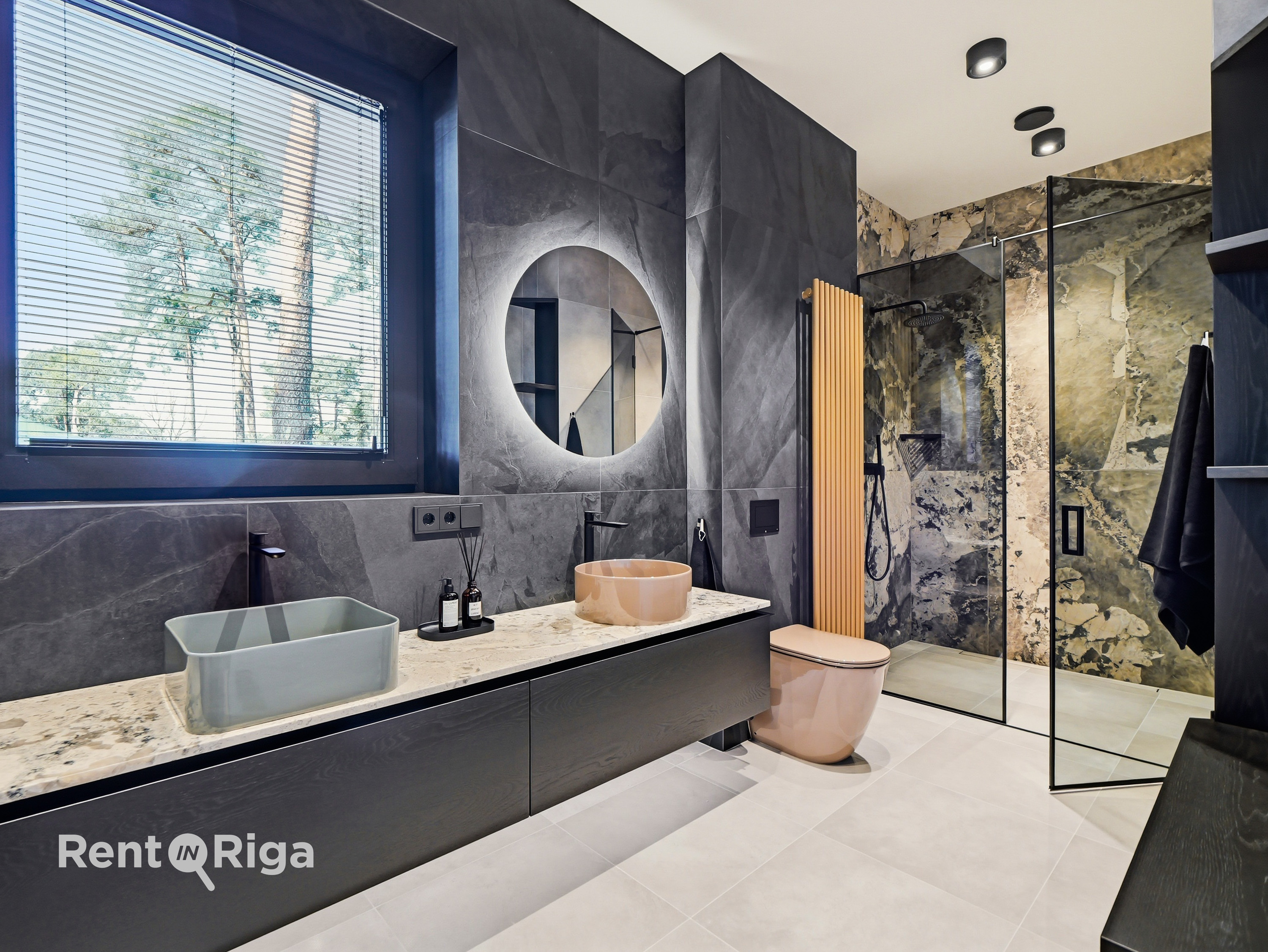 Izīrē māju, Vējavas iela - Attēls 1