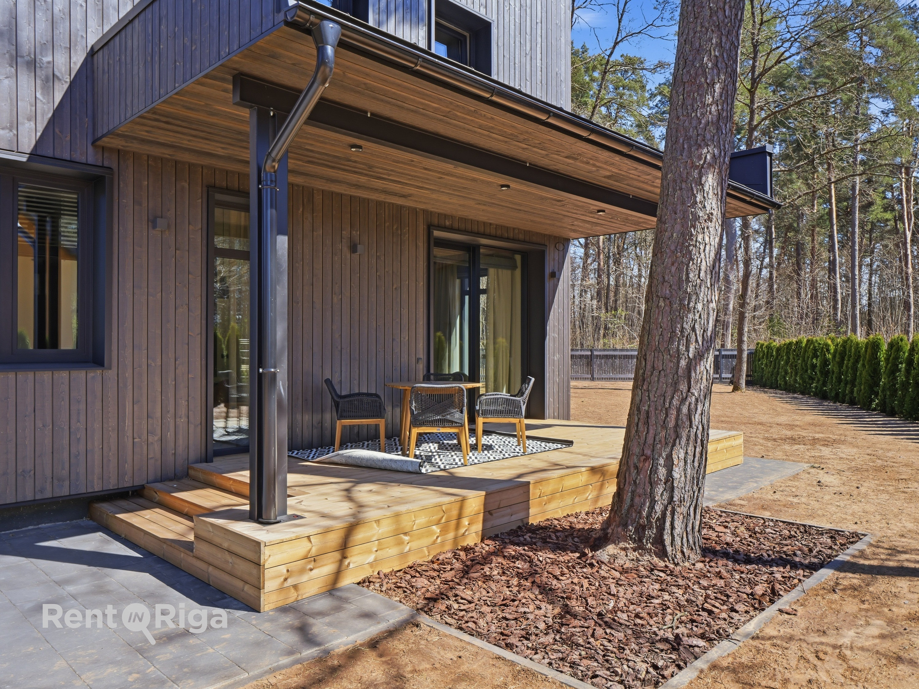 Izīrē māju, Vējavas iela - Attēls 1