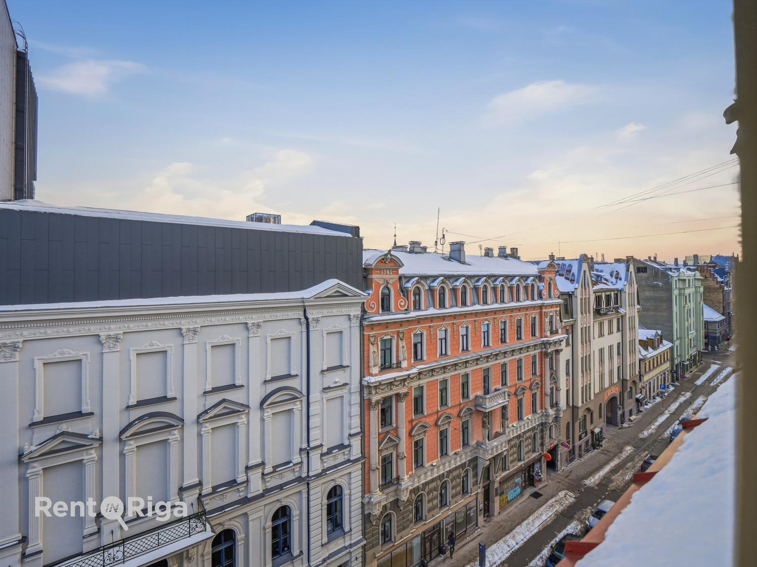 Pārdod dzīvokli, Lāčplēša iela 24 - Attēls 1