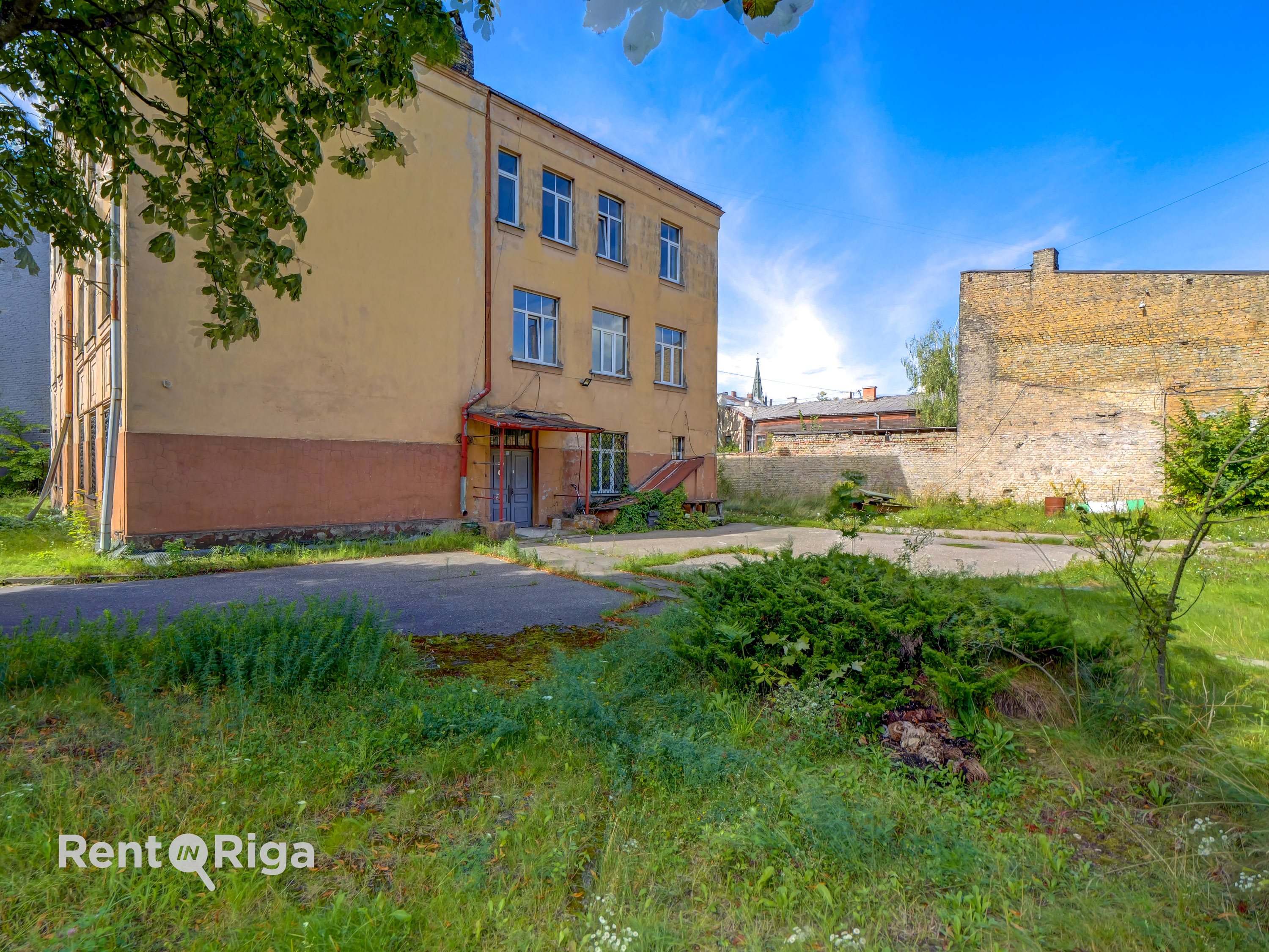 Pārdod namīpašumu, Narvas iela - Attēls 1