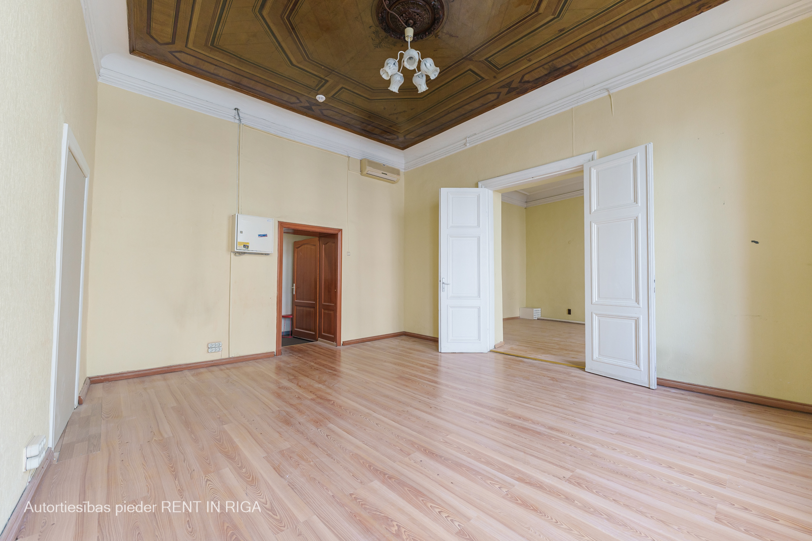 Property building for sale, Aspazijas Bulvāris - Image 1