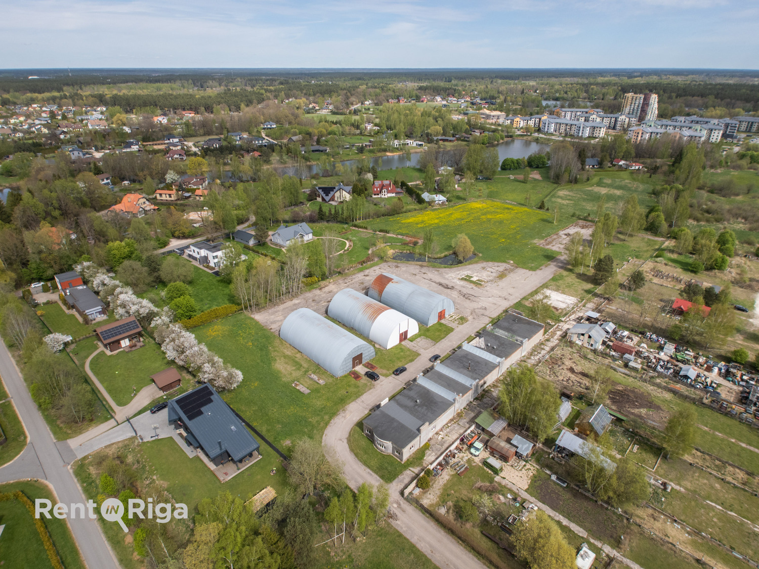 Pārdod zemi, Podnieku iela - Attēls 1