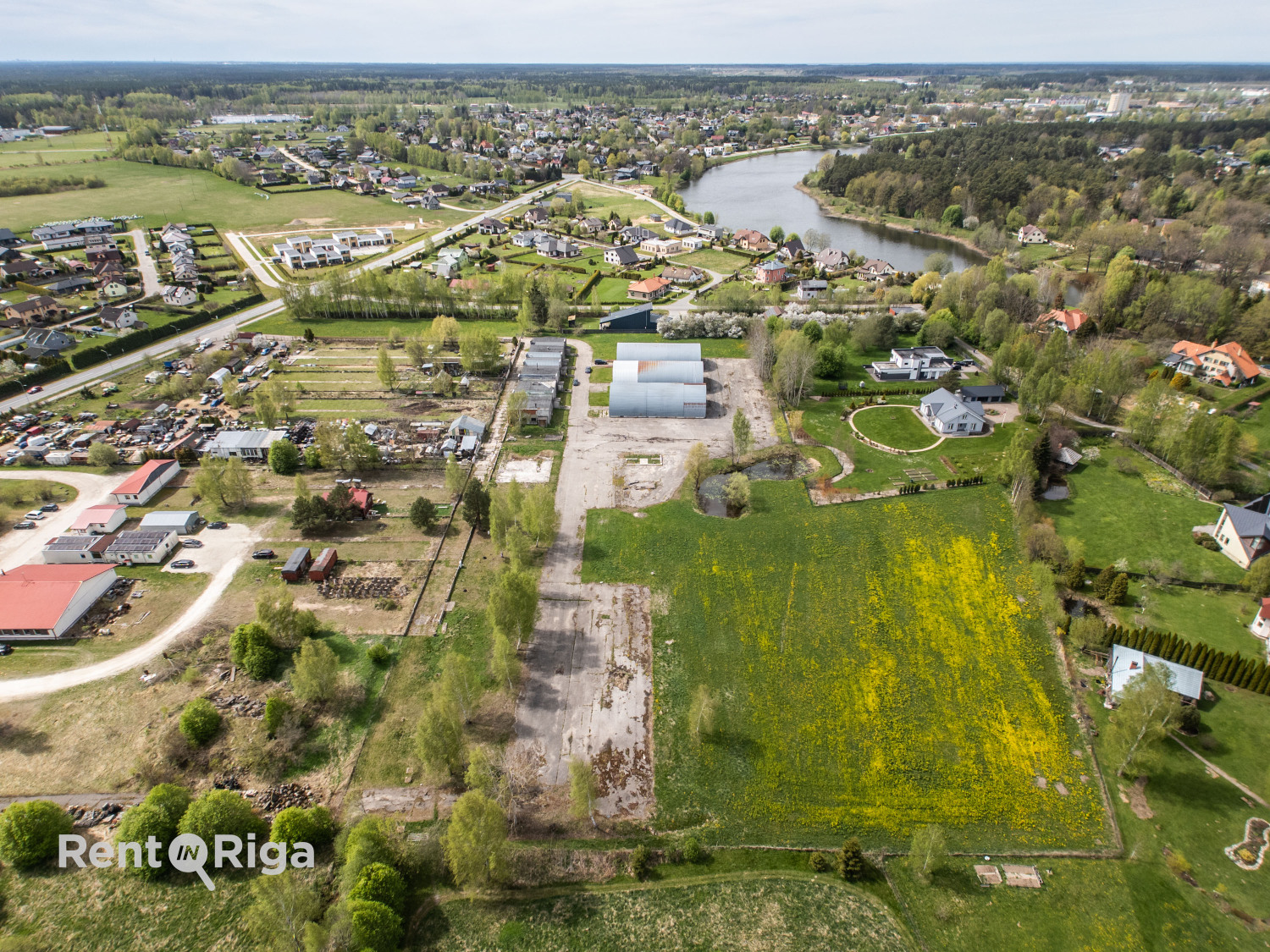 Pārdod zemi, Podnieku iela - Attēls 1