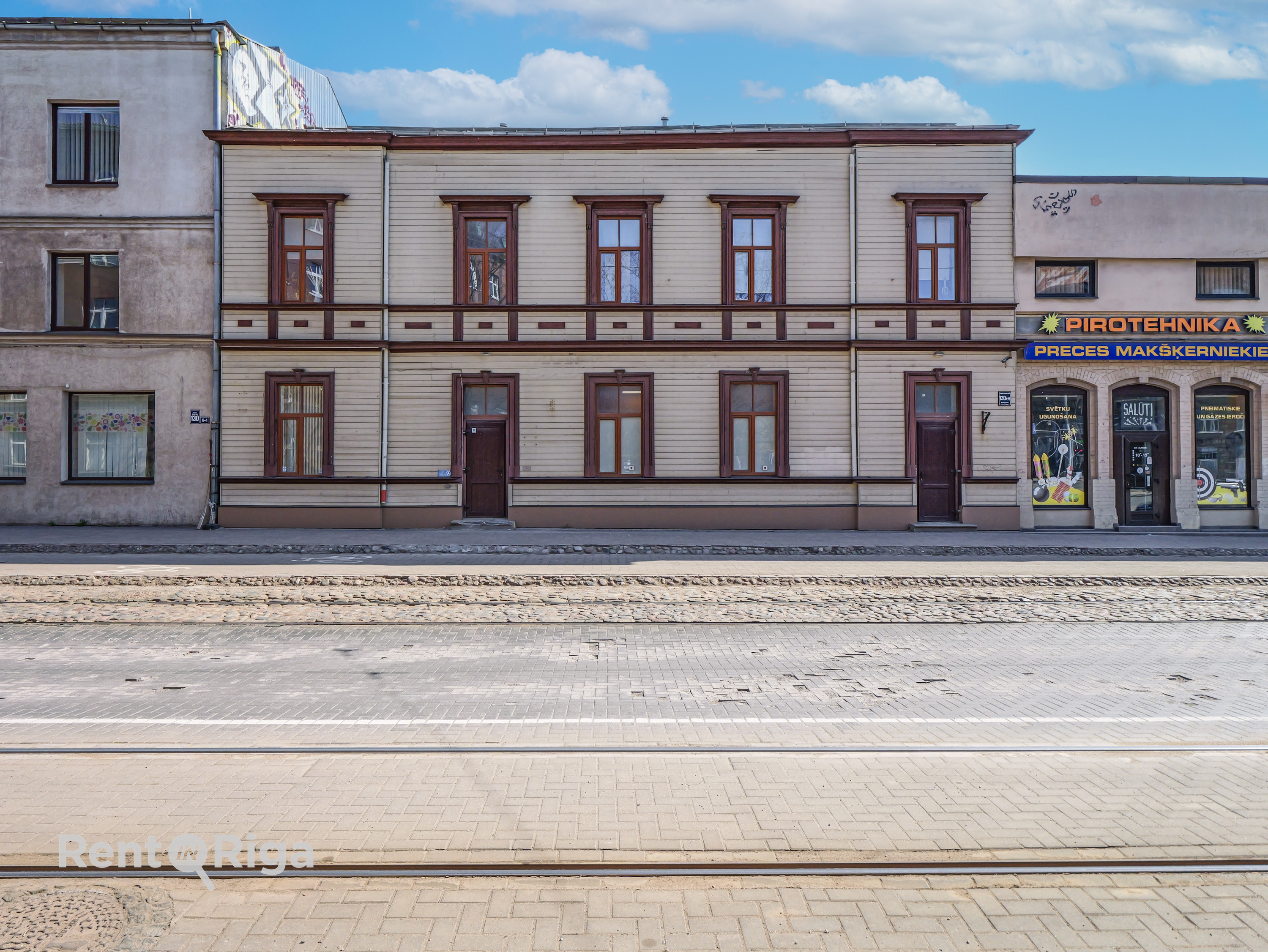 Pārdod namīpašumu, Krišjāņa Barona iela - Attēls 1
