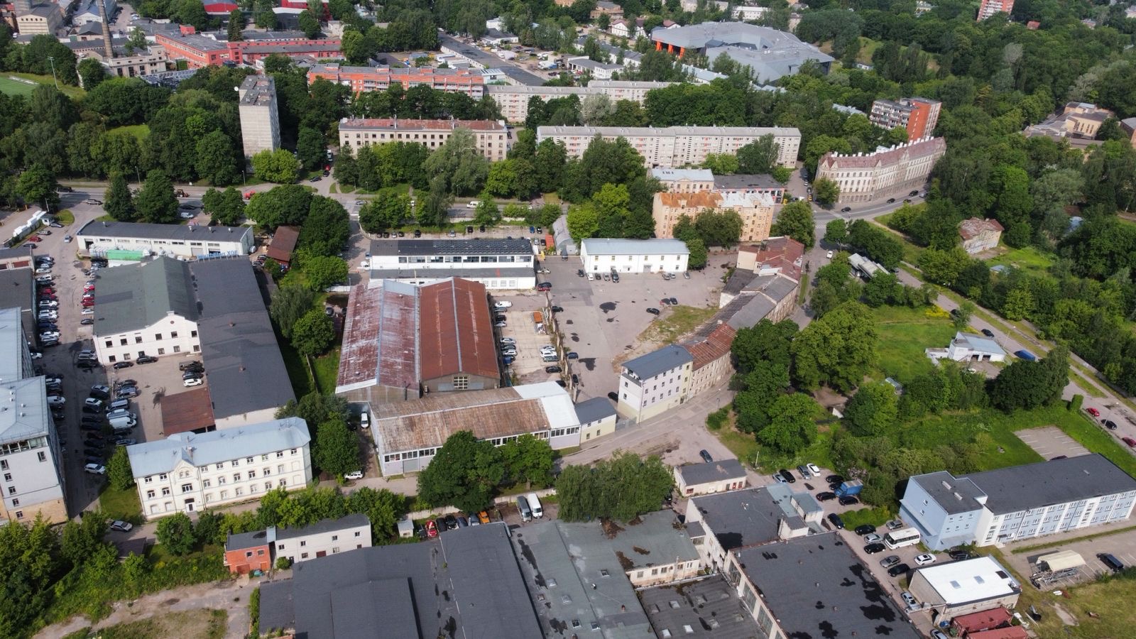 Pārdod namīpašumu, Ūdens iela - Attēls 1
