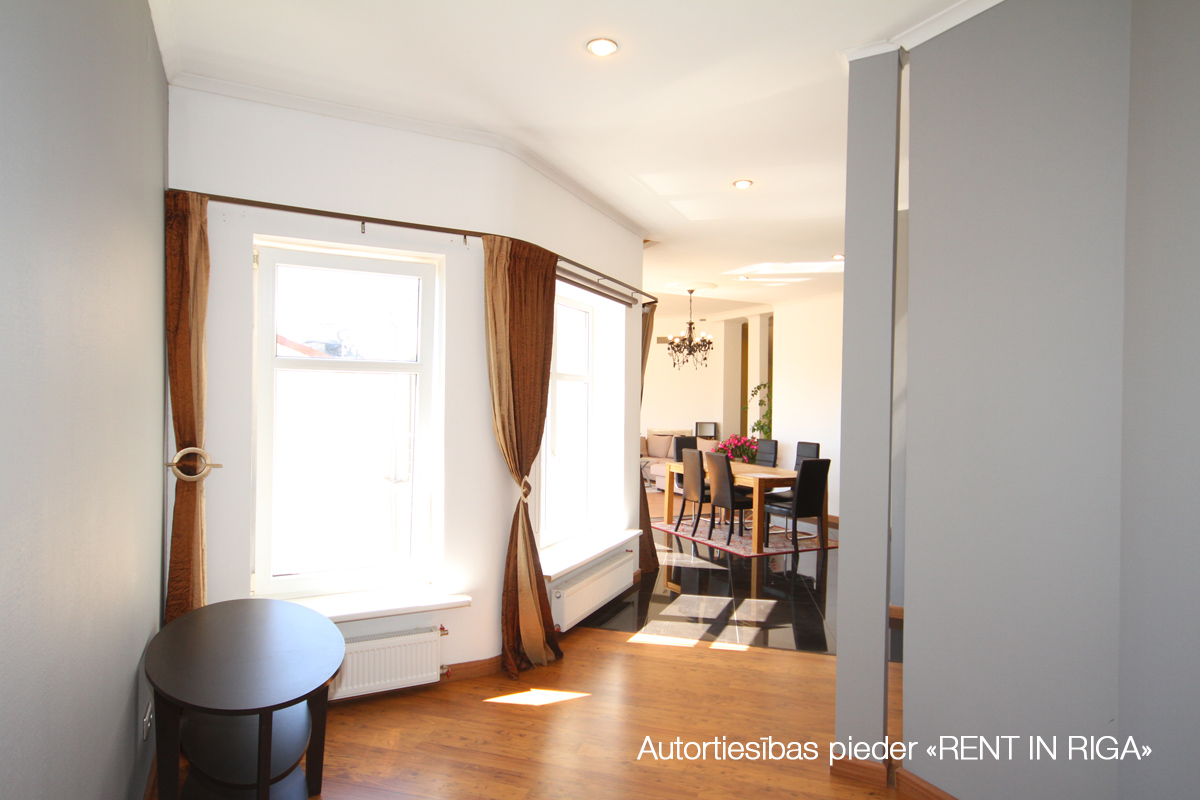 Apartment for rent, Valdemāra street 18 - Image 1