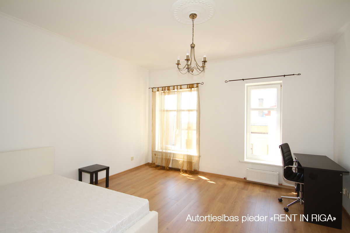 Apartment for rent, Valdemāra street 18 - Image 1