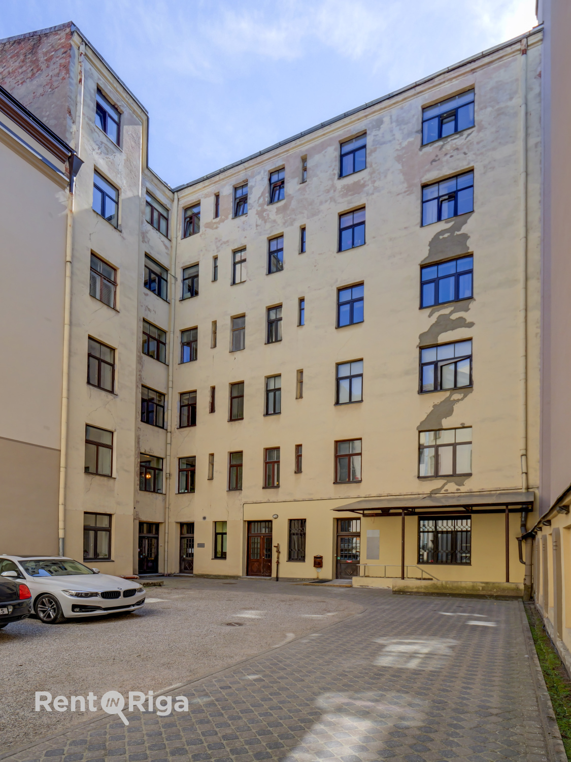Pārdod dzīvokli, Skolas iela 22a - Attēls 1
