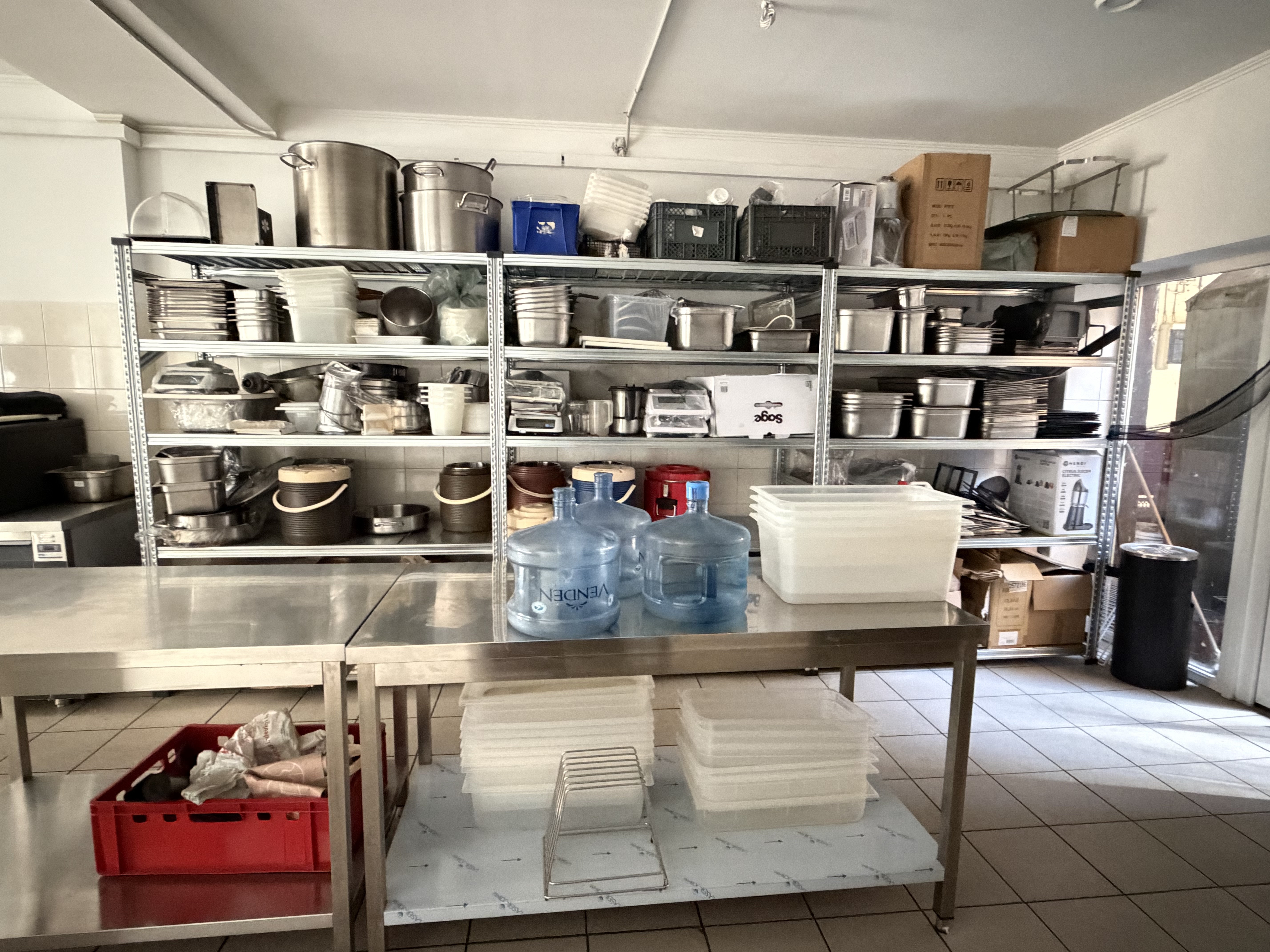 Iznomā ražošanas telpas, Pētersalas iela - Attēls 1