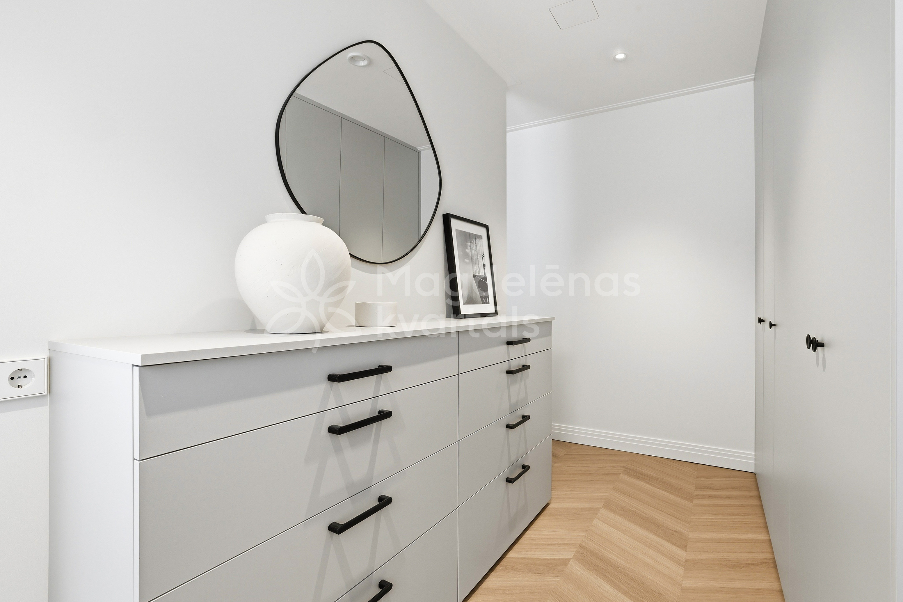 Apartment for rent, Strēlnieku street 4C - Image 1