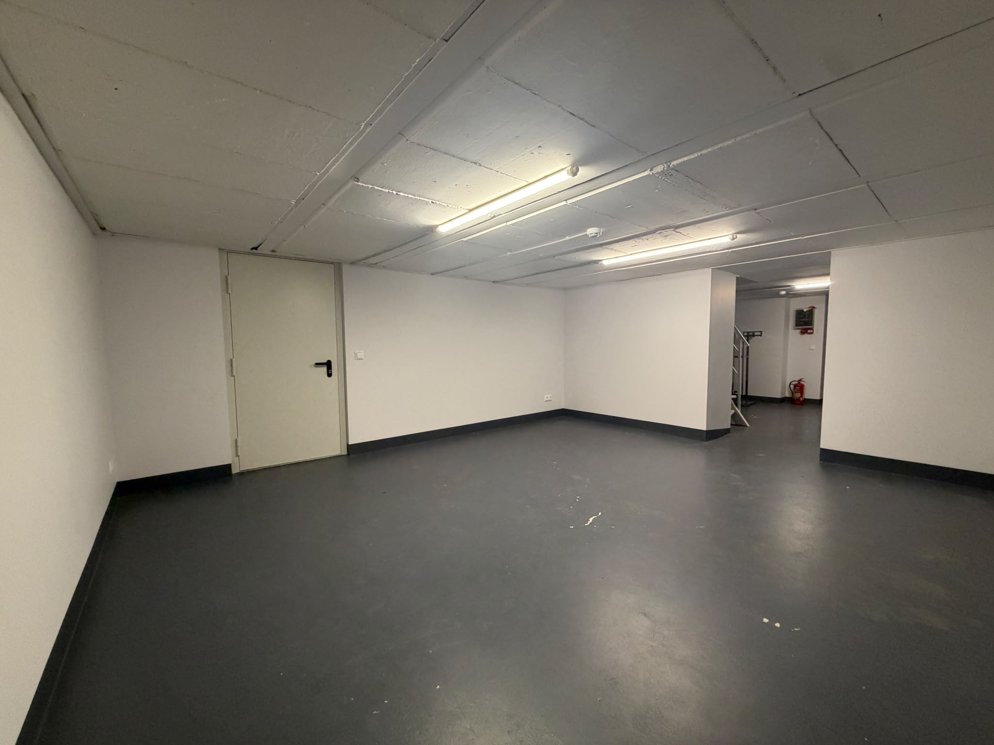 Office for rent, Dzirnavu street - Image 1
