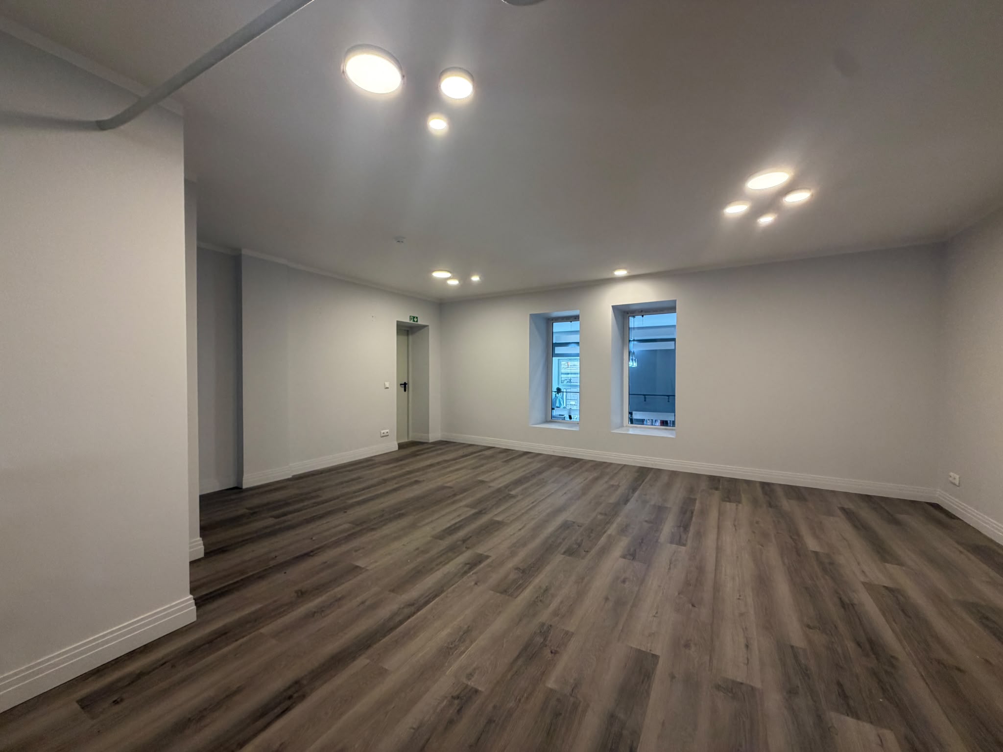 Office for rent, Dzirnavu street - Image 1