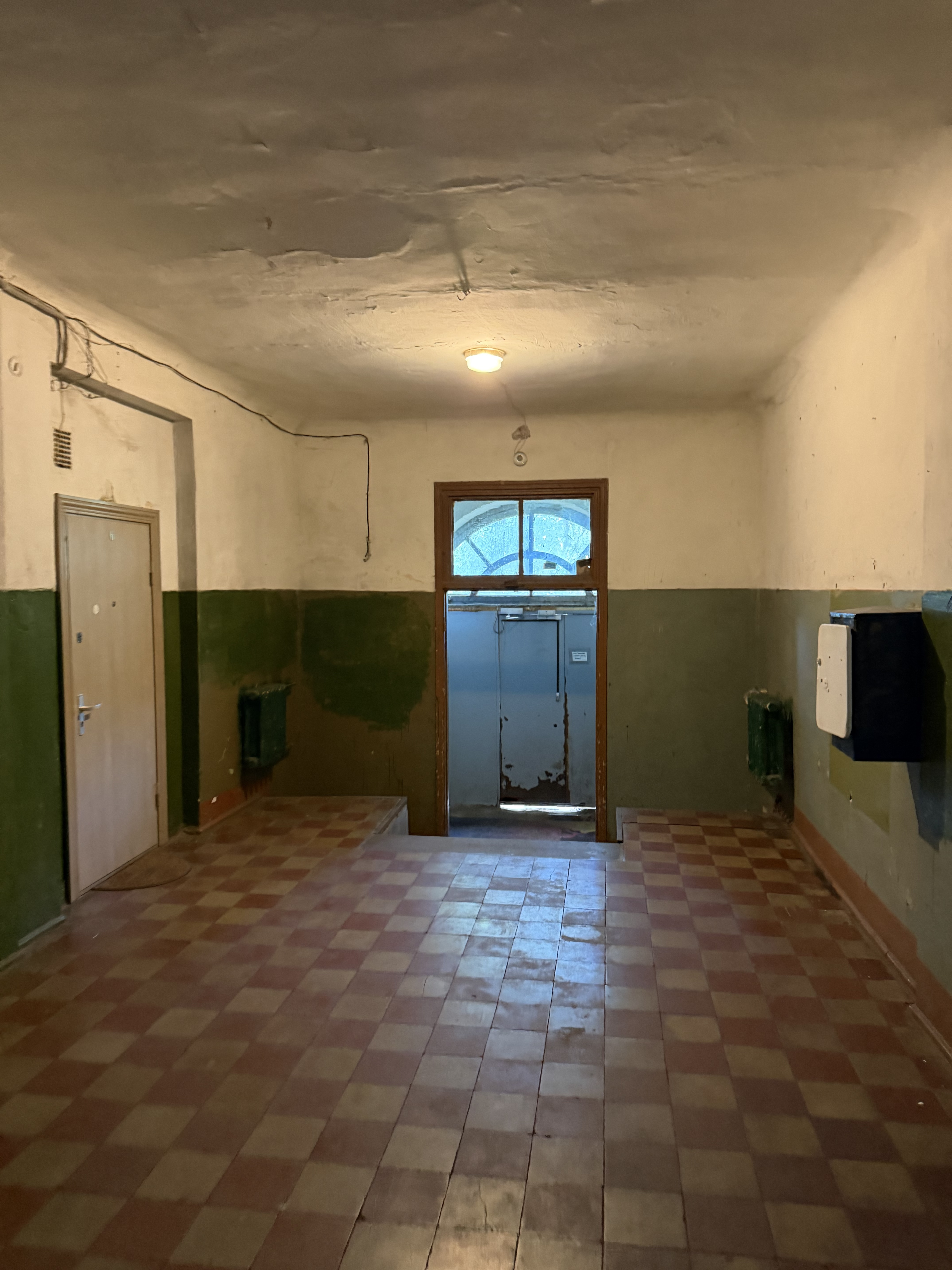 Pārdod dzīvokli, Lugažu iela 14 - Attēls 1