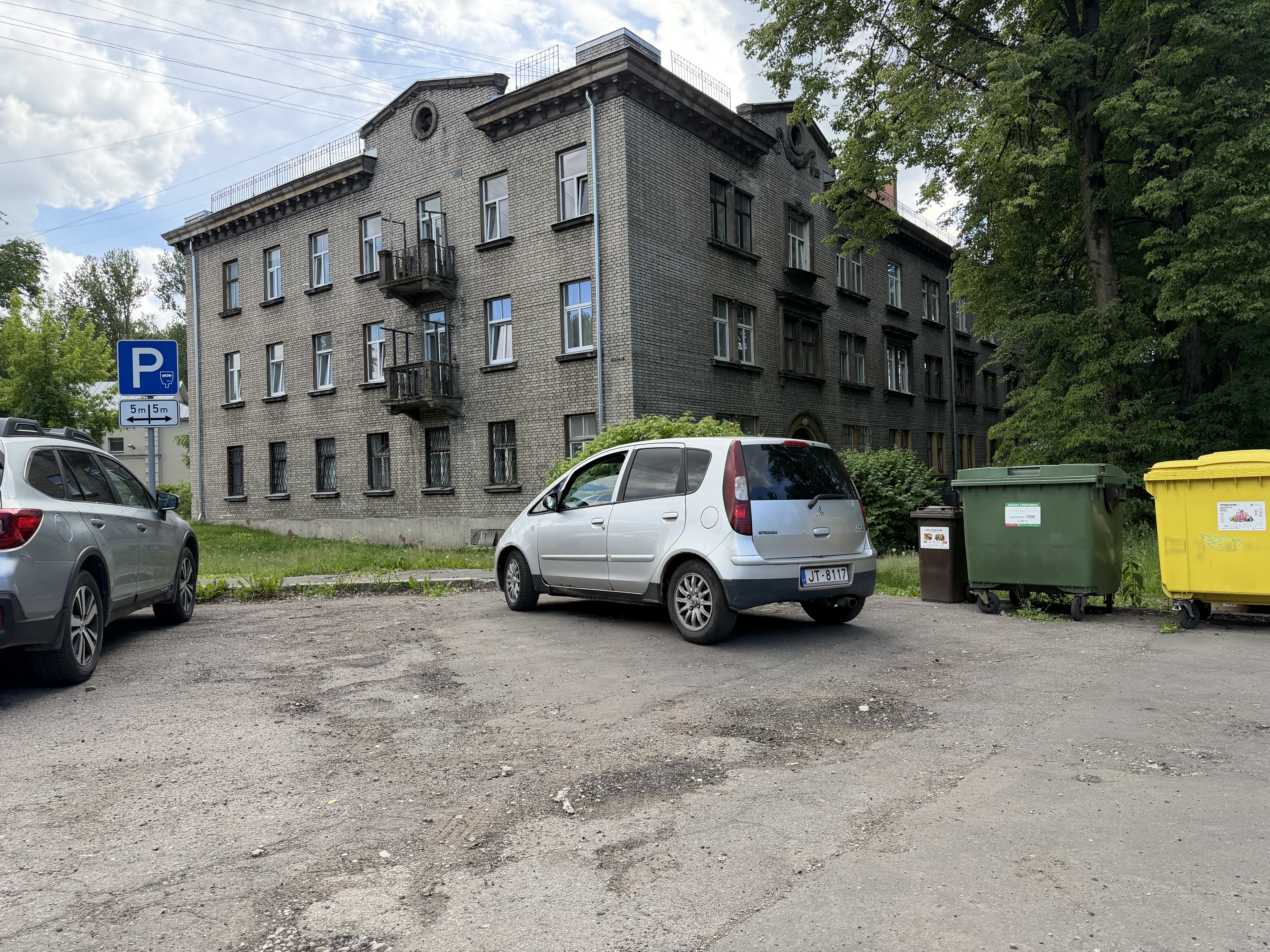 Pārdod dzīvokli, Lugažu iela 14 - Attēls 1