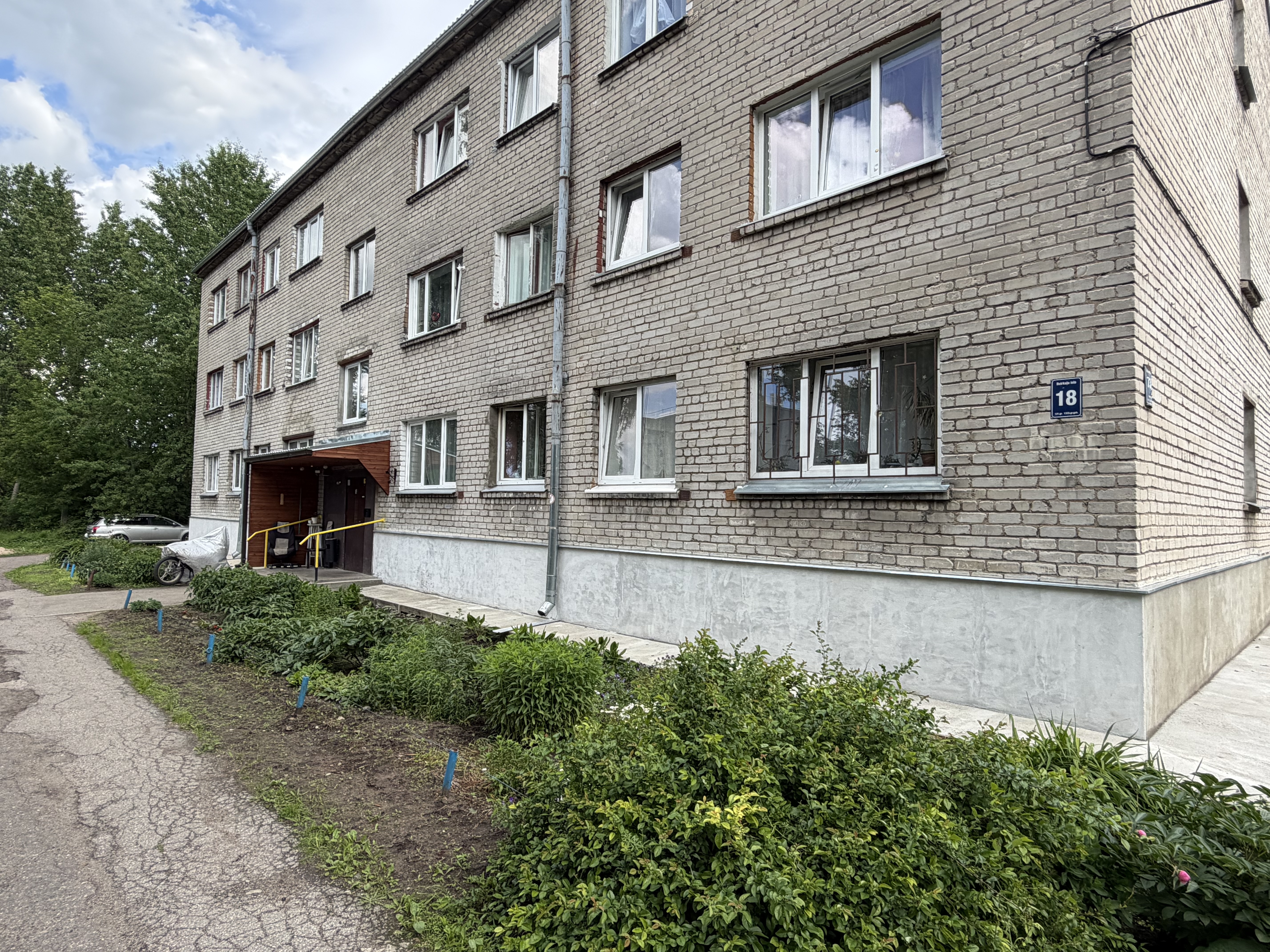 Apartment for sale, Dzirkaļu street 18 - Image 1