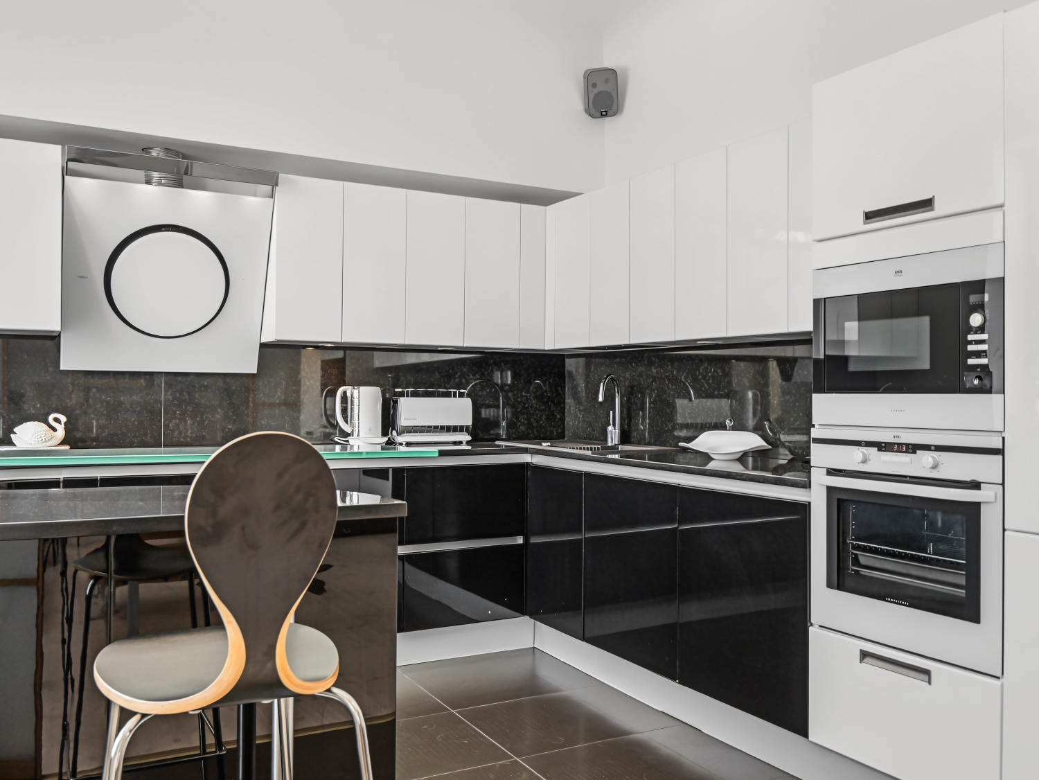 Apartment for rent, Elizabetes street 57a - Image 1