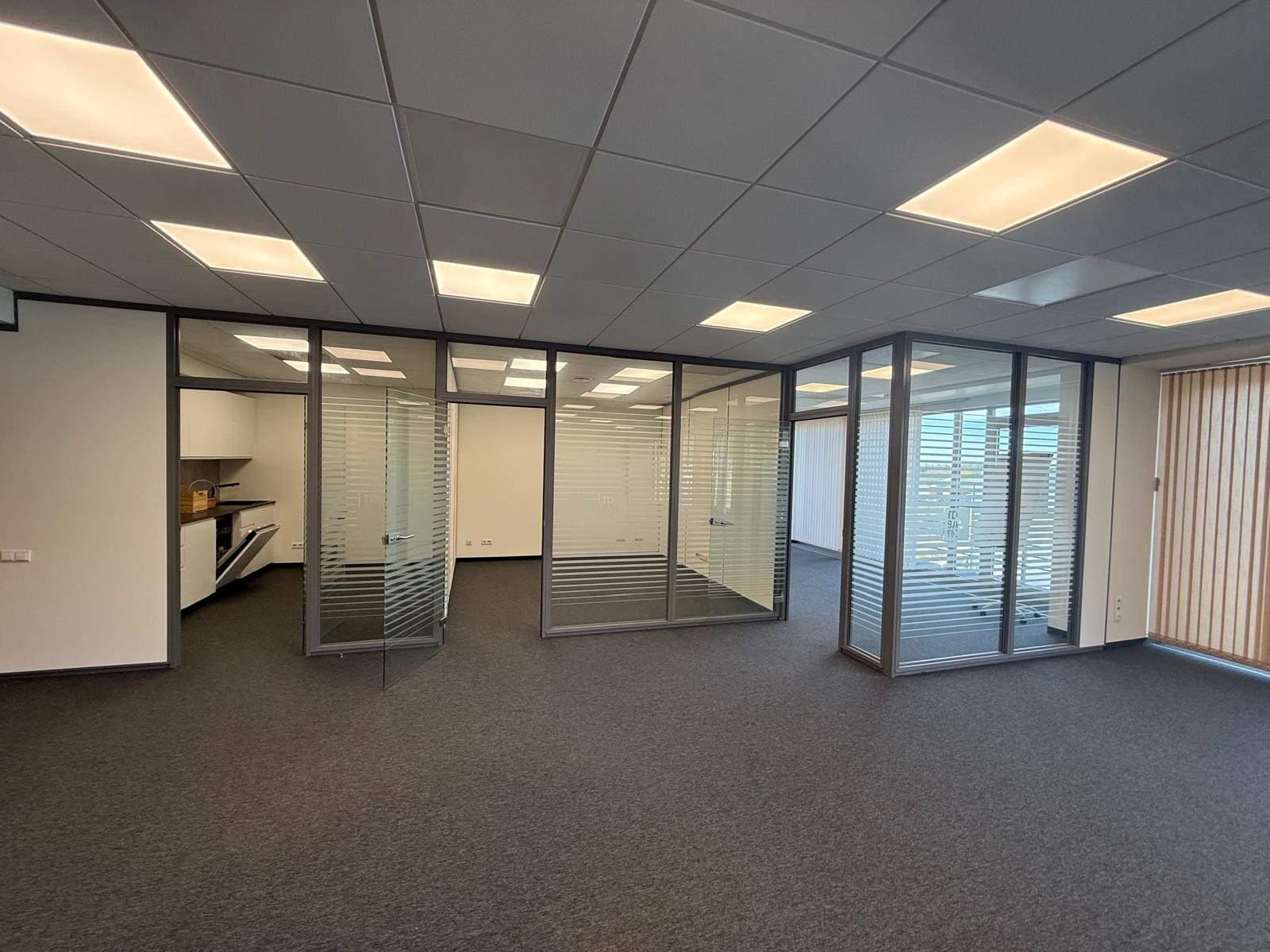 Office for rent, Duntes street - Image 1