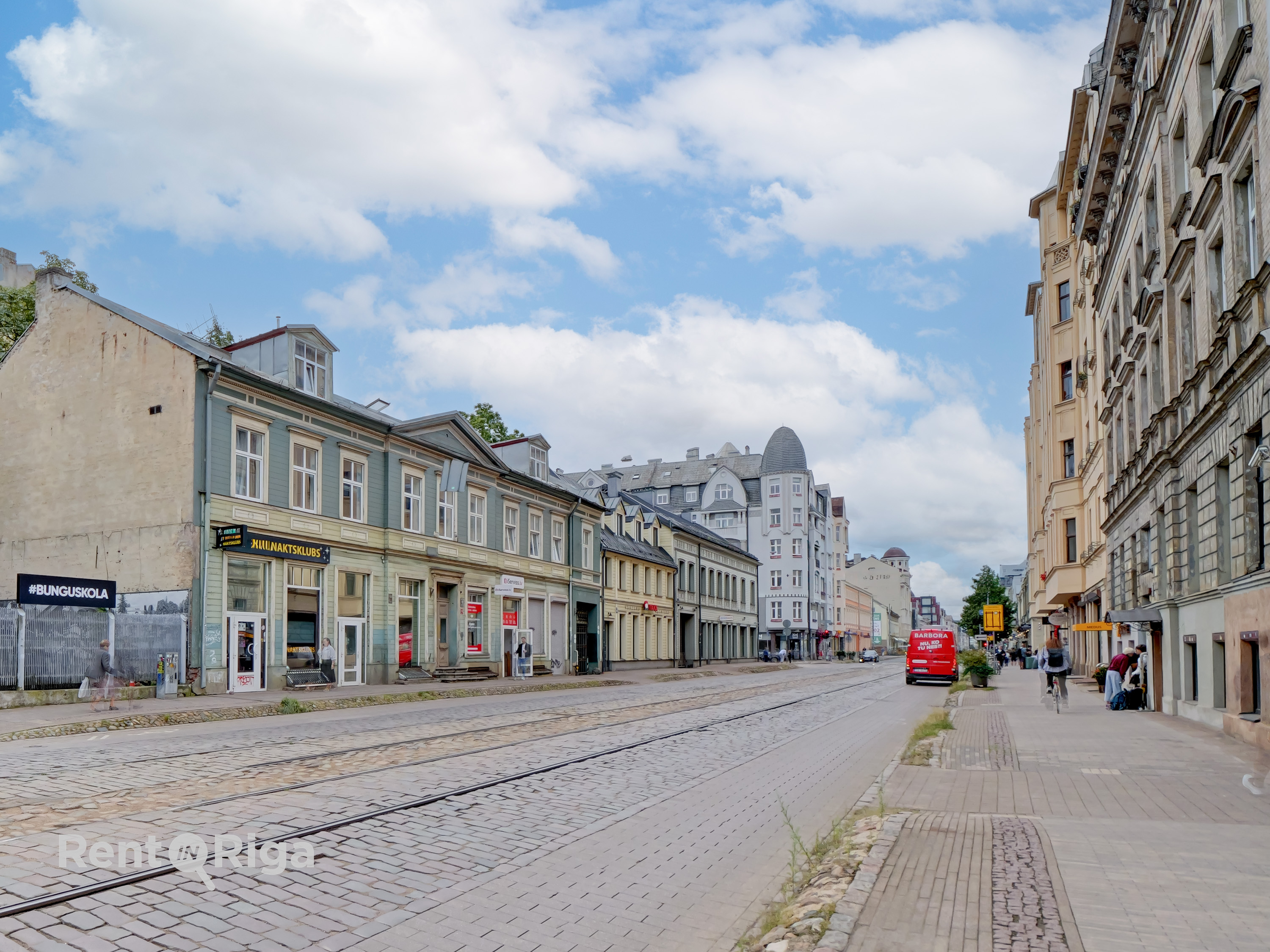Retail premises for sale, Barona street - Image 1