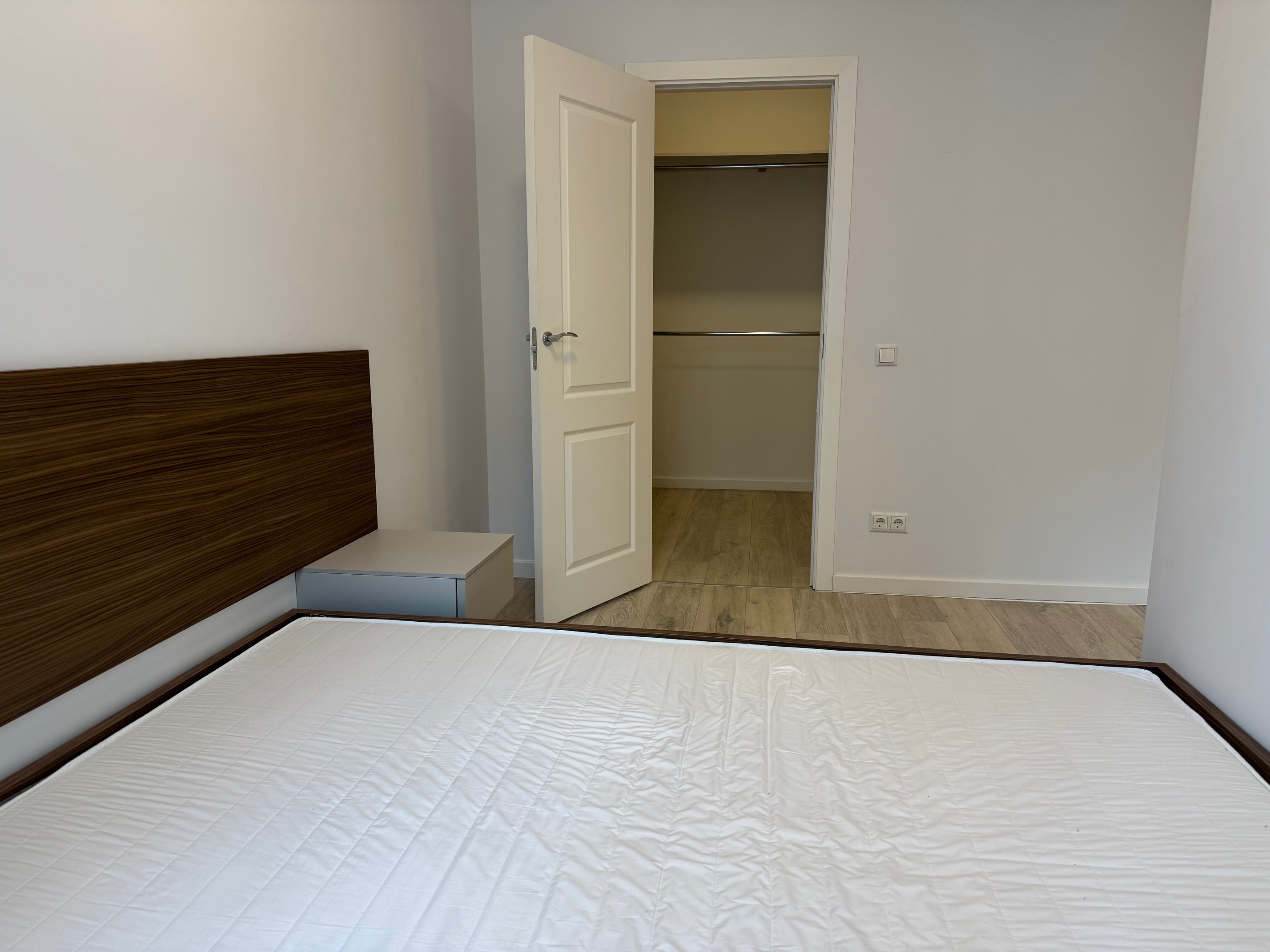 Izīrē dzīvokli, Pulkveža Brieža iela 10 - Attēls 1