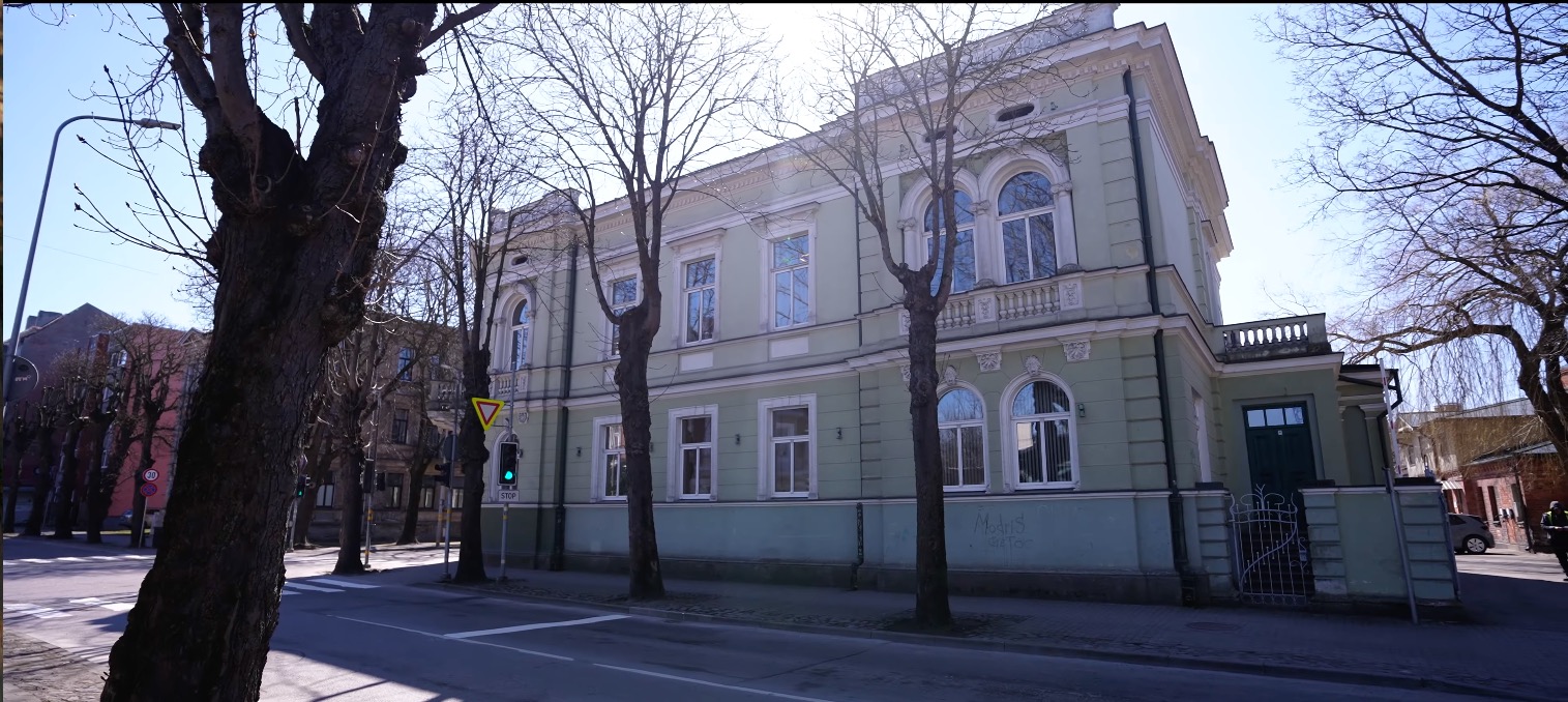 Pārdod namīpašumu, Uliha iela iela - Attēls 1