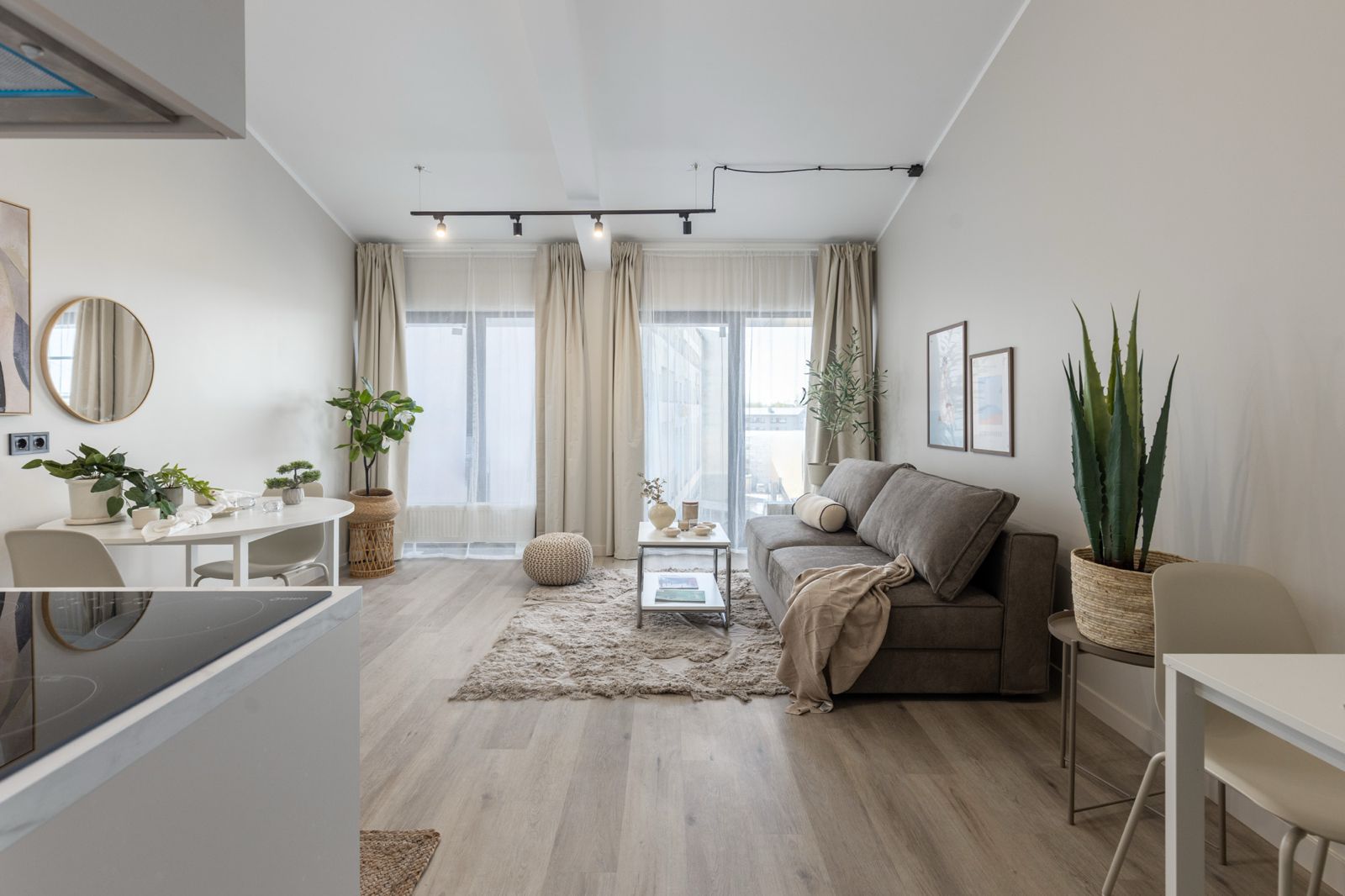 Apartment for rent, Zemitāna street 2b - Image 1